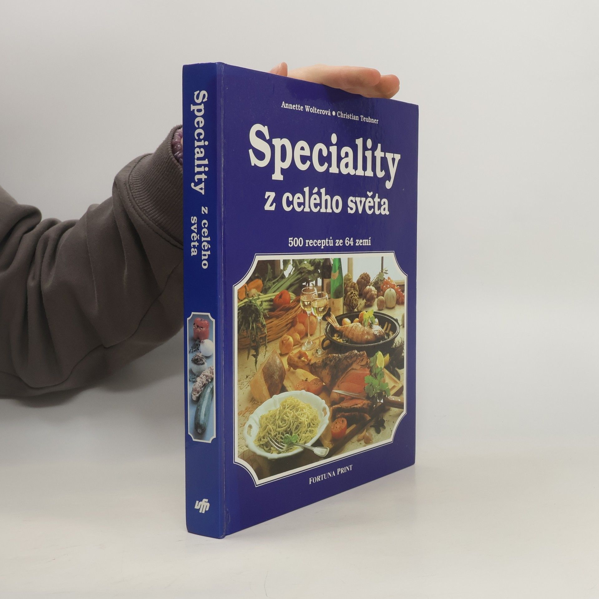 Christian Teubner Speciality z celého světa, 500 receptů ze 64 zemí