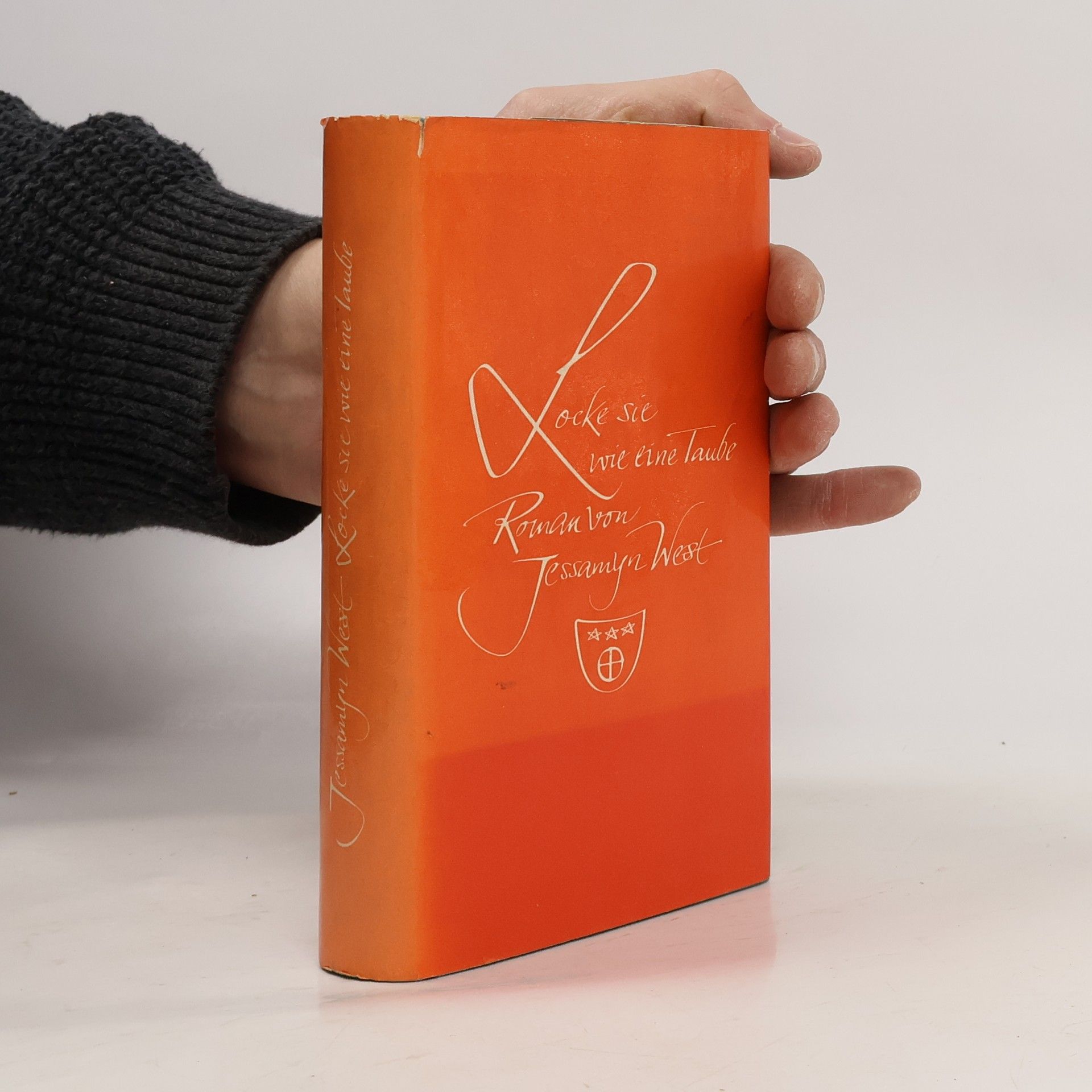 Locke sie wie eine Taube