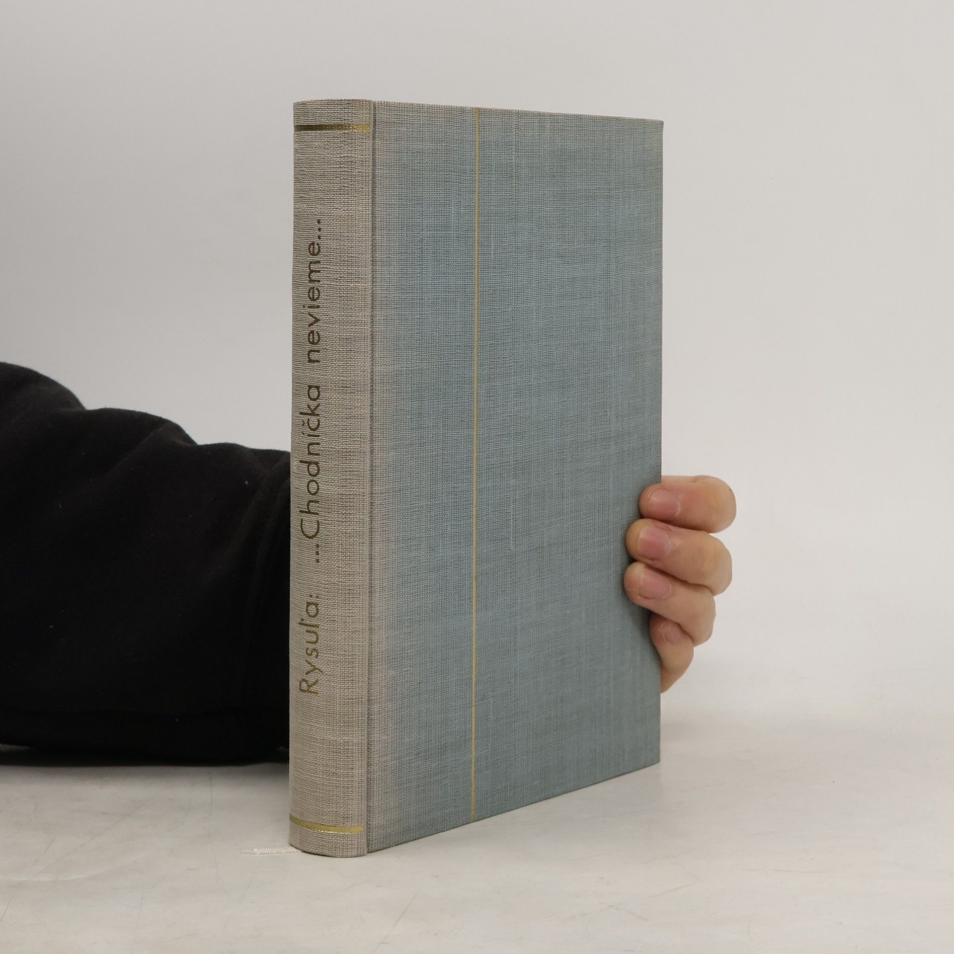 " ... chodníčka nevieme ... "