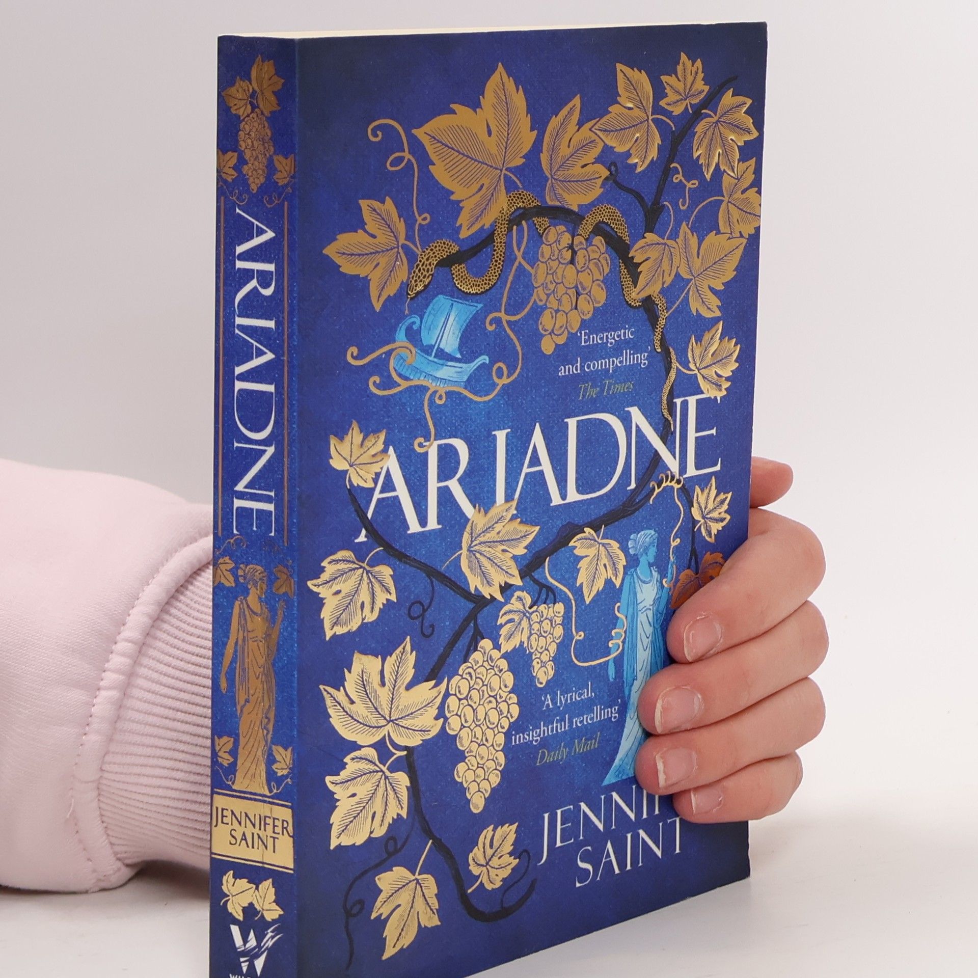 Jennifer Saint Ariadne