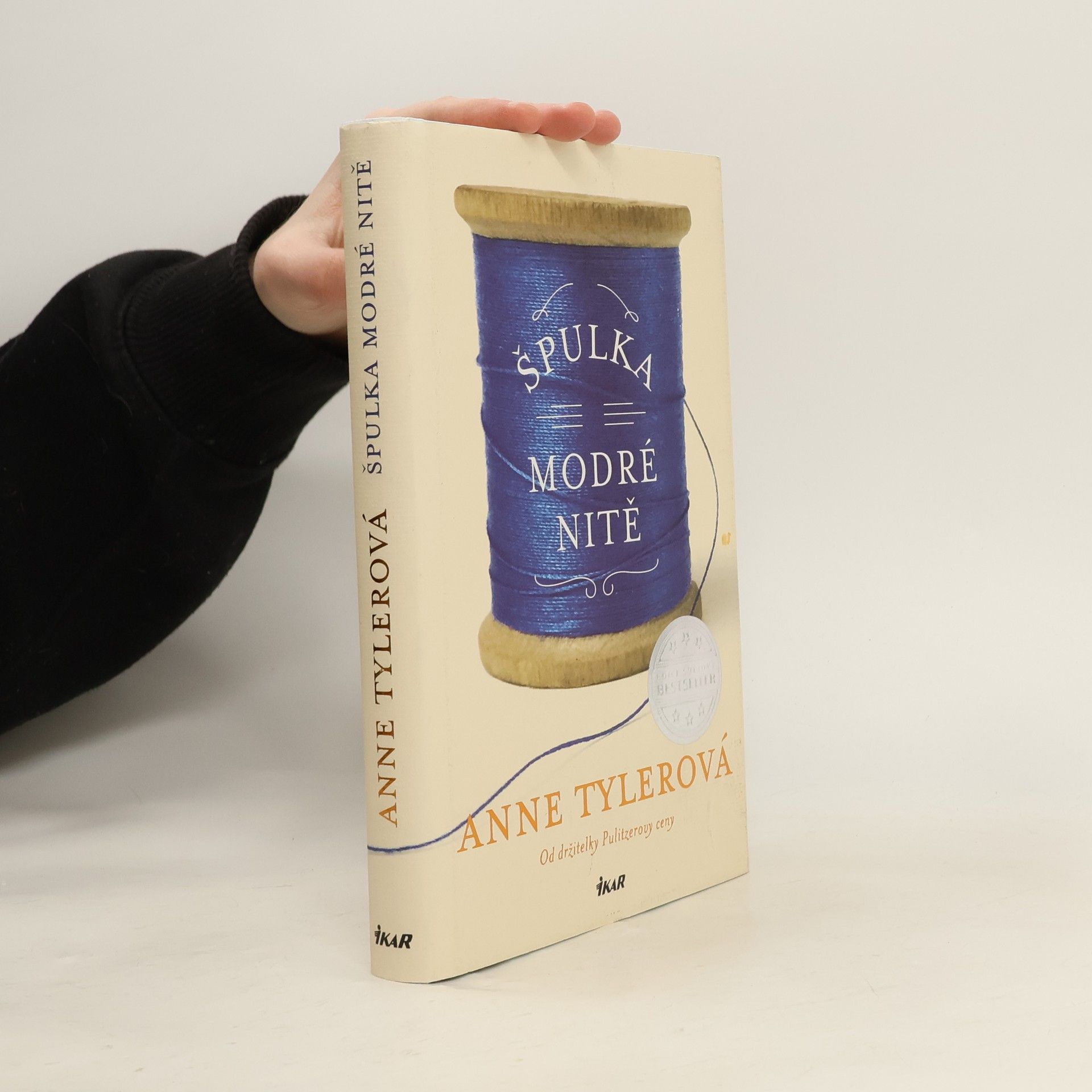 Anne Tyler Špulka modré nitě