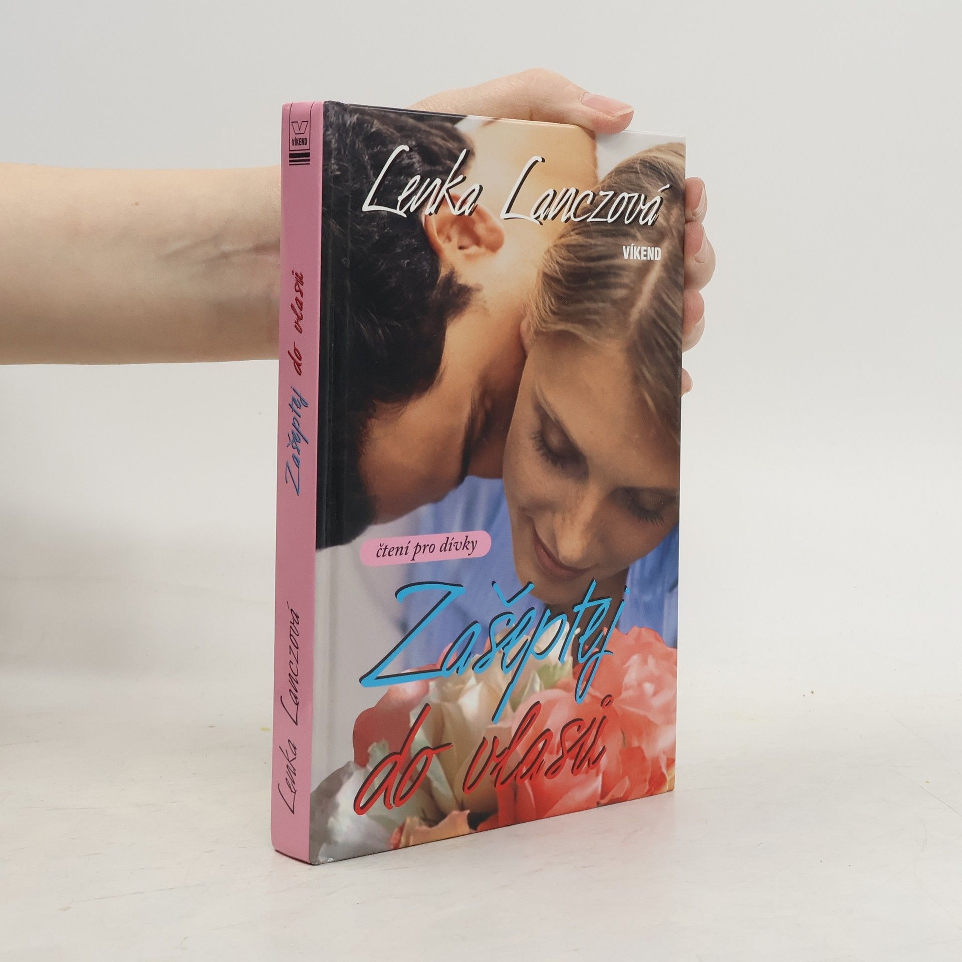 Lenka Lanczová Zašeptej do vlasů