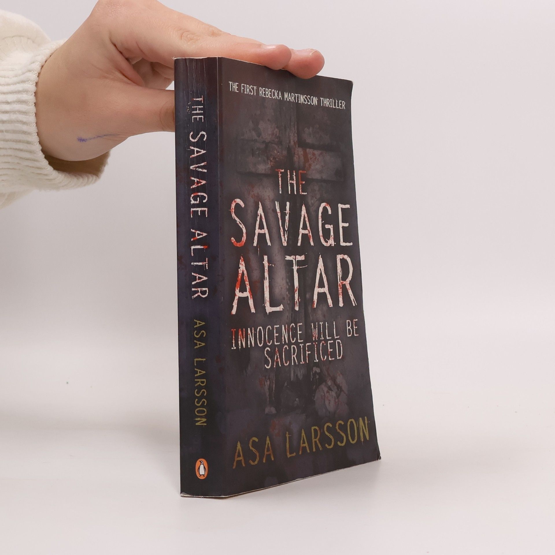 Åsa Larsson Rebecka Martinsson Thriller - 1: The Savage Altar