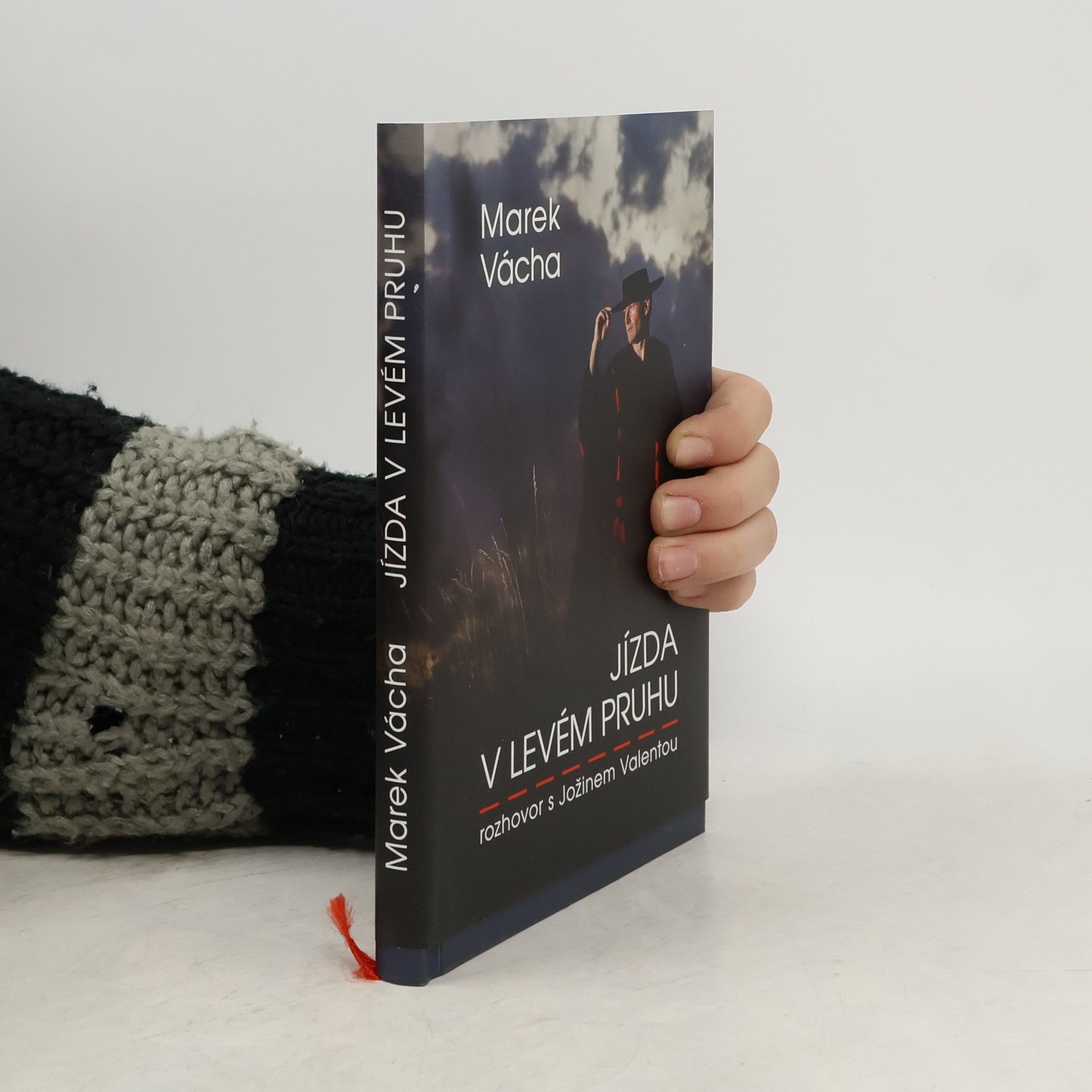 Jízda v levém pruhu - rozhovor s Jožinem Valentou