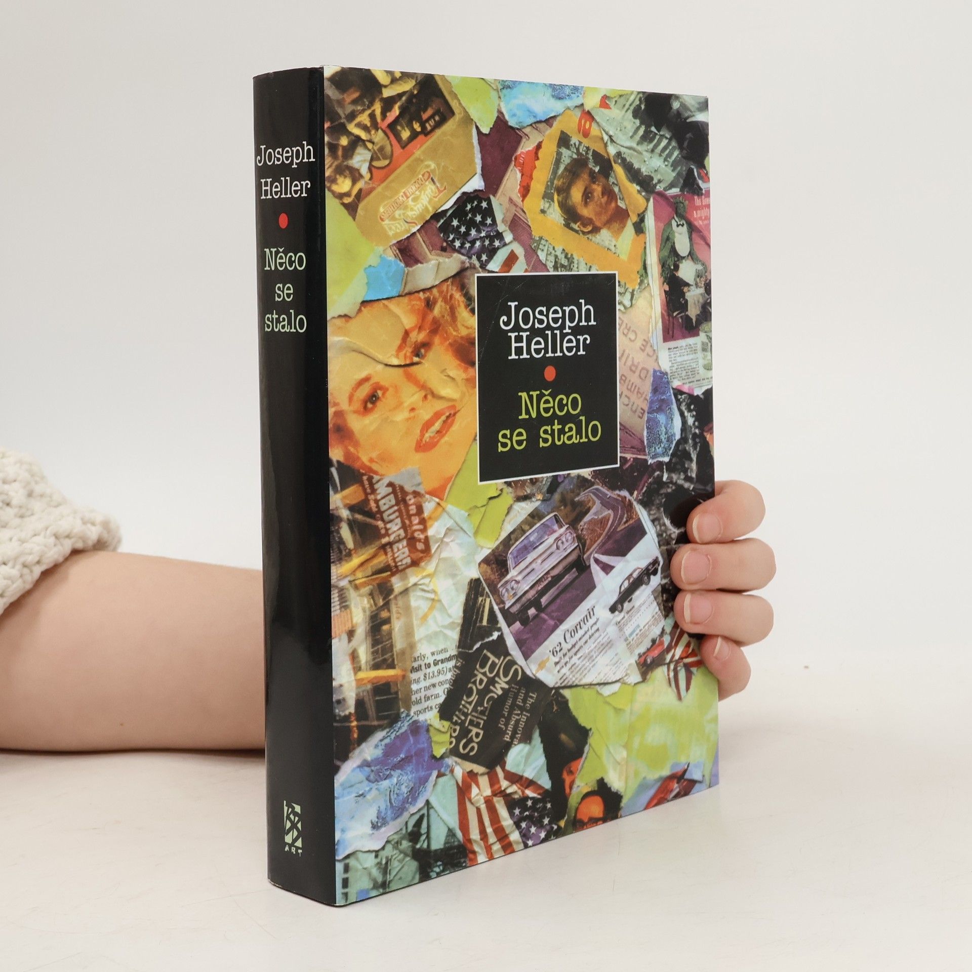 Joseph Heller Něco se stalo