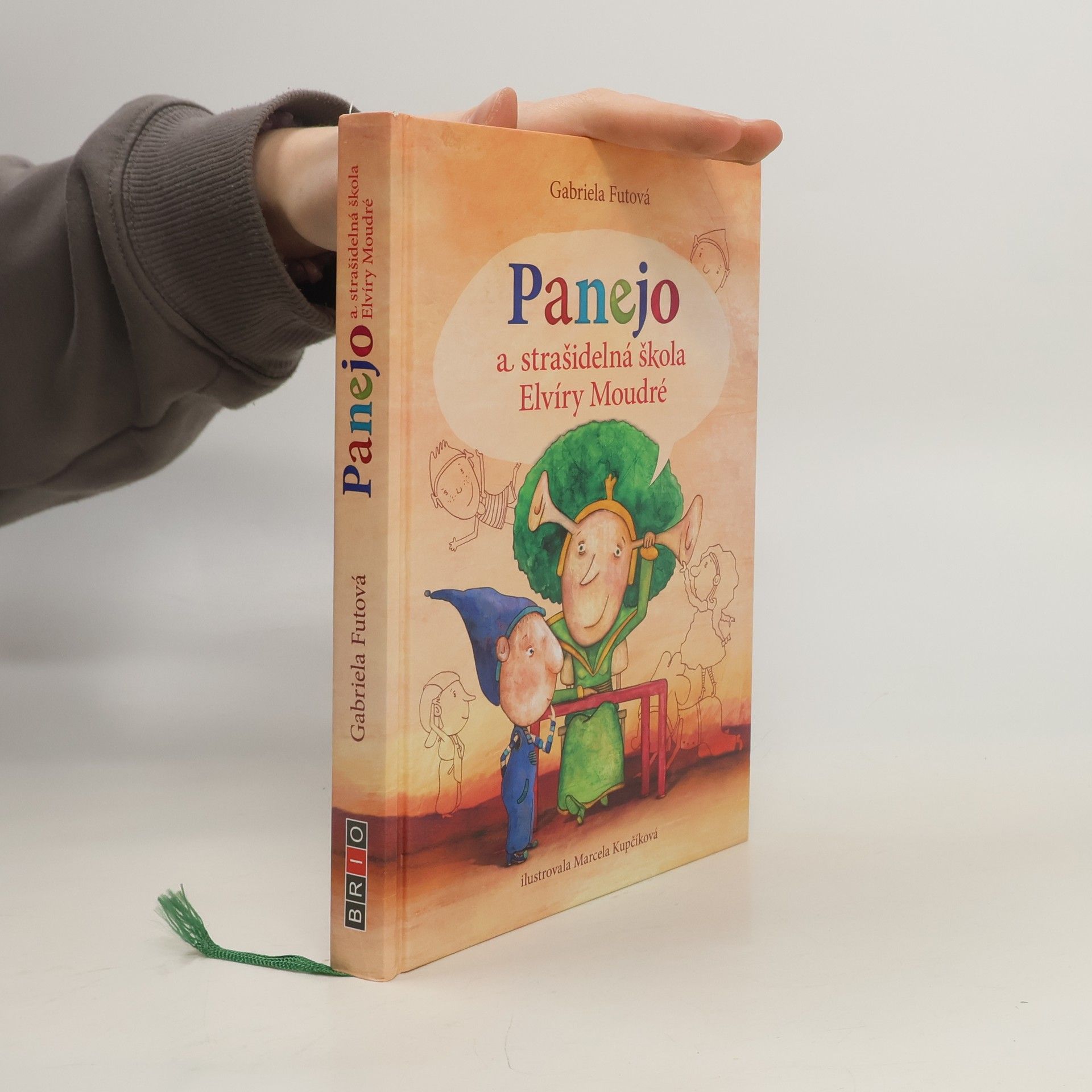 Gabriela Futová Panejo a strašidelná škola Elvíry Moudré
