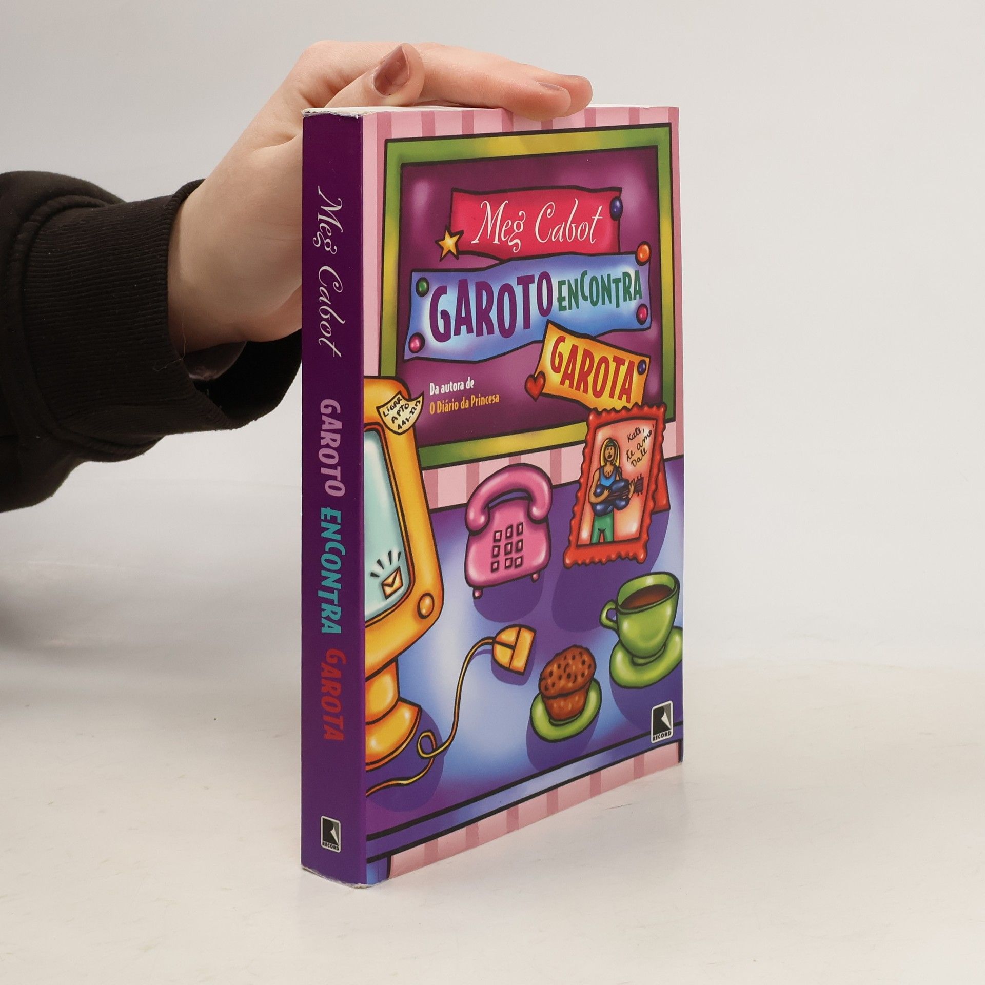 Patricia Cabot Garoto encontra garota