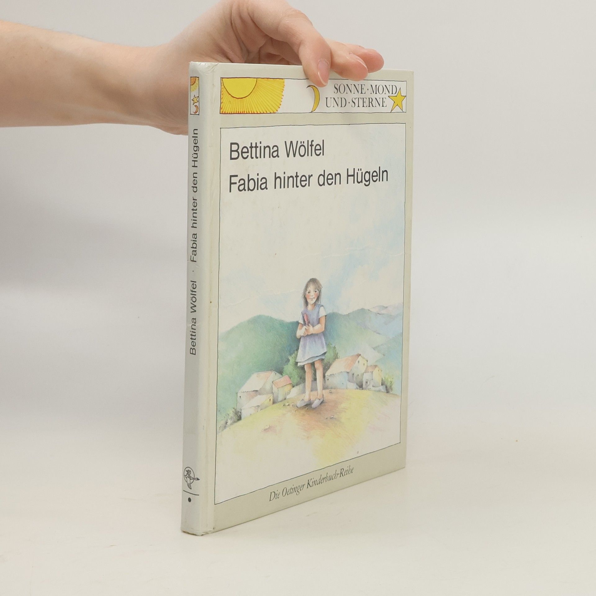 Fabia hinter den Hügeln