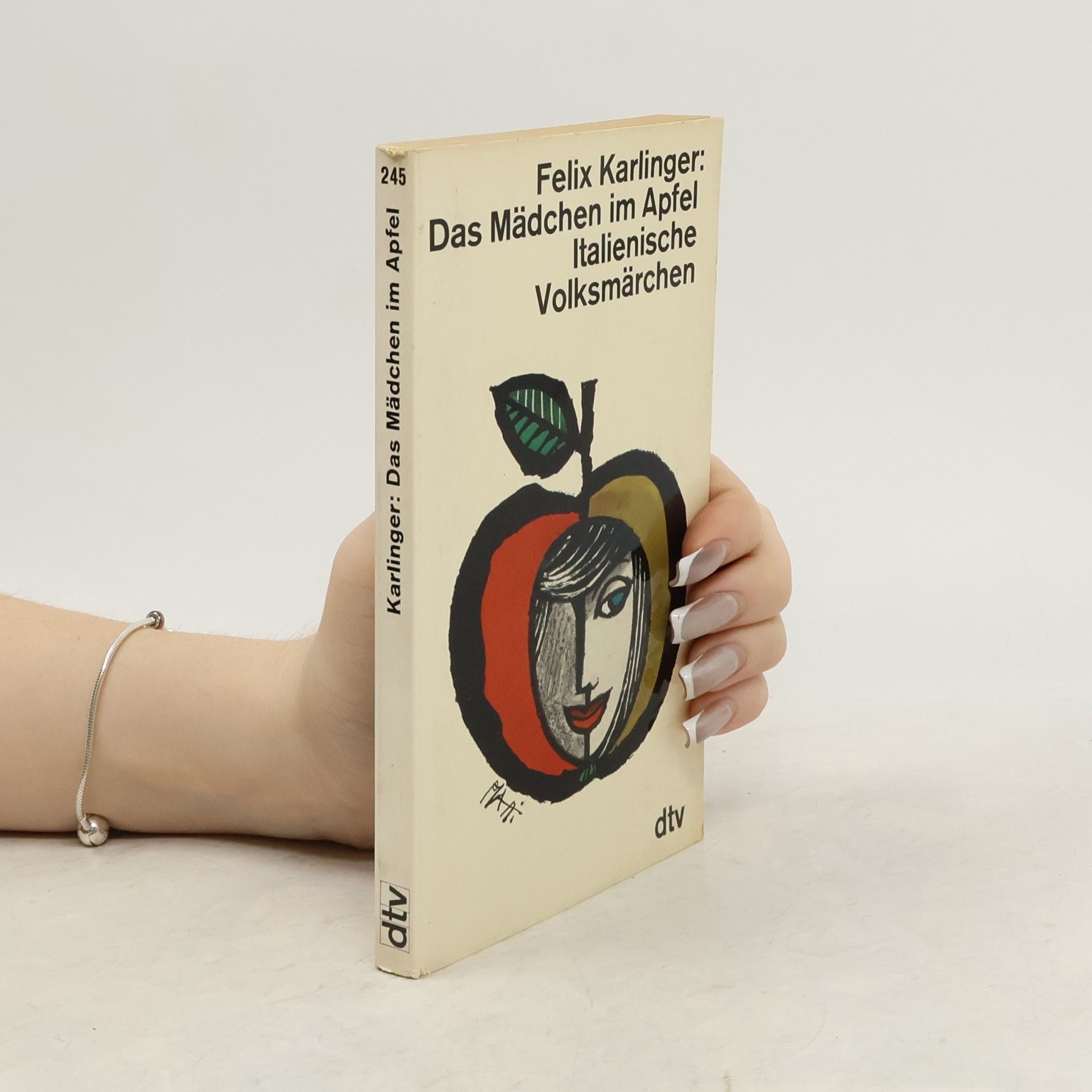 Das Mädchen im Apfel