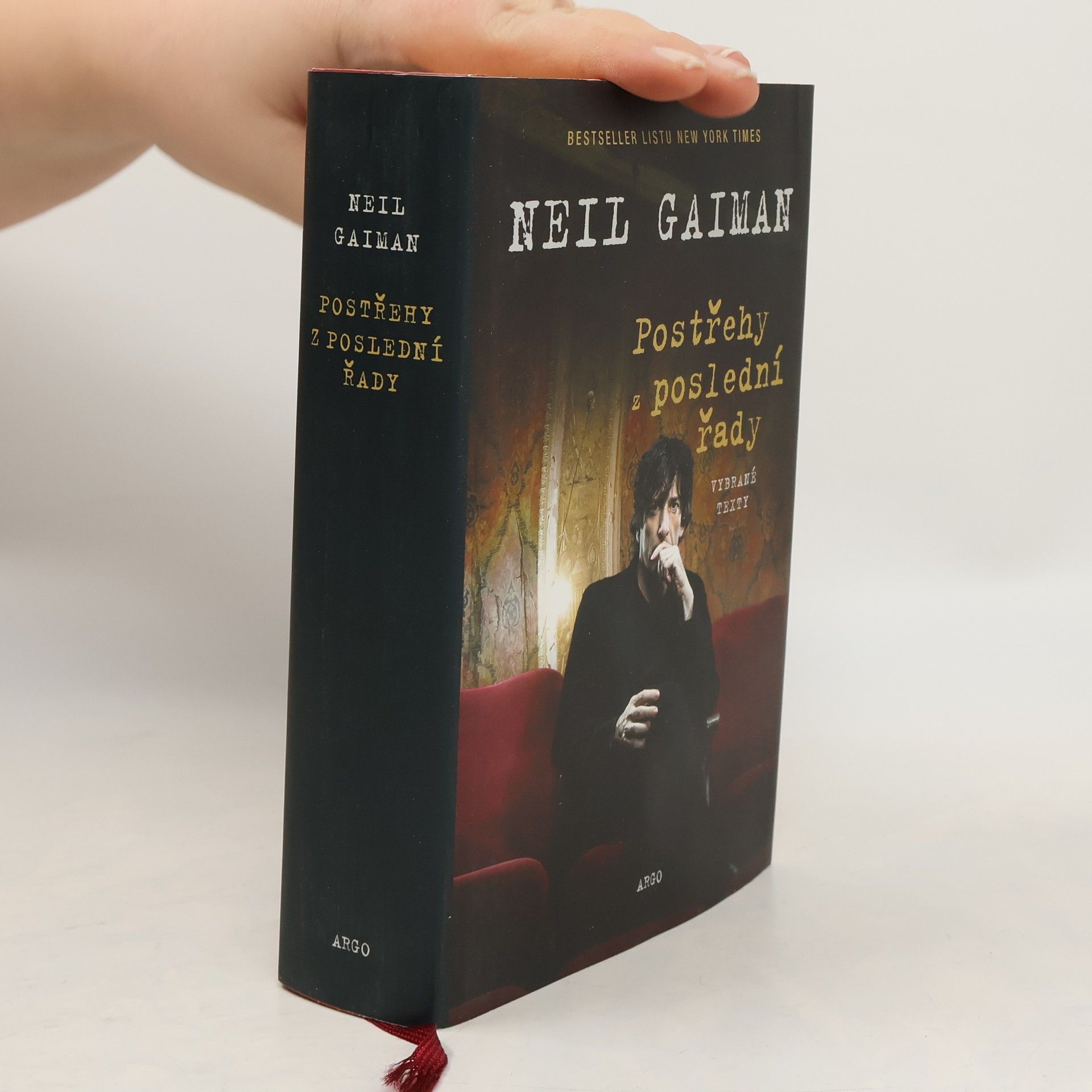 Neil Gaiman Postřehy z poslední řady: Vybrané texty