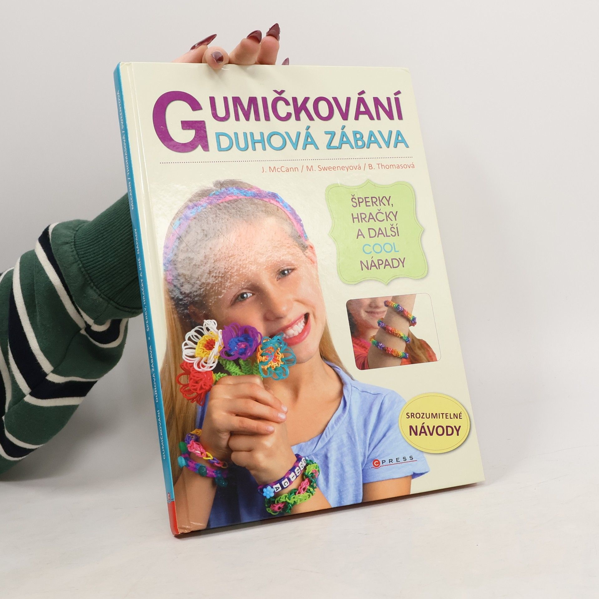 John McCann Gumičkování. Duhová zábava