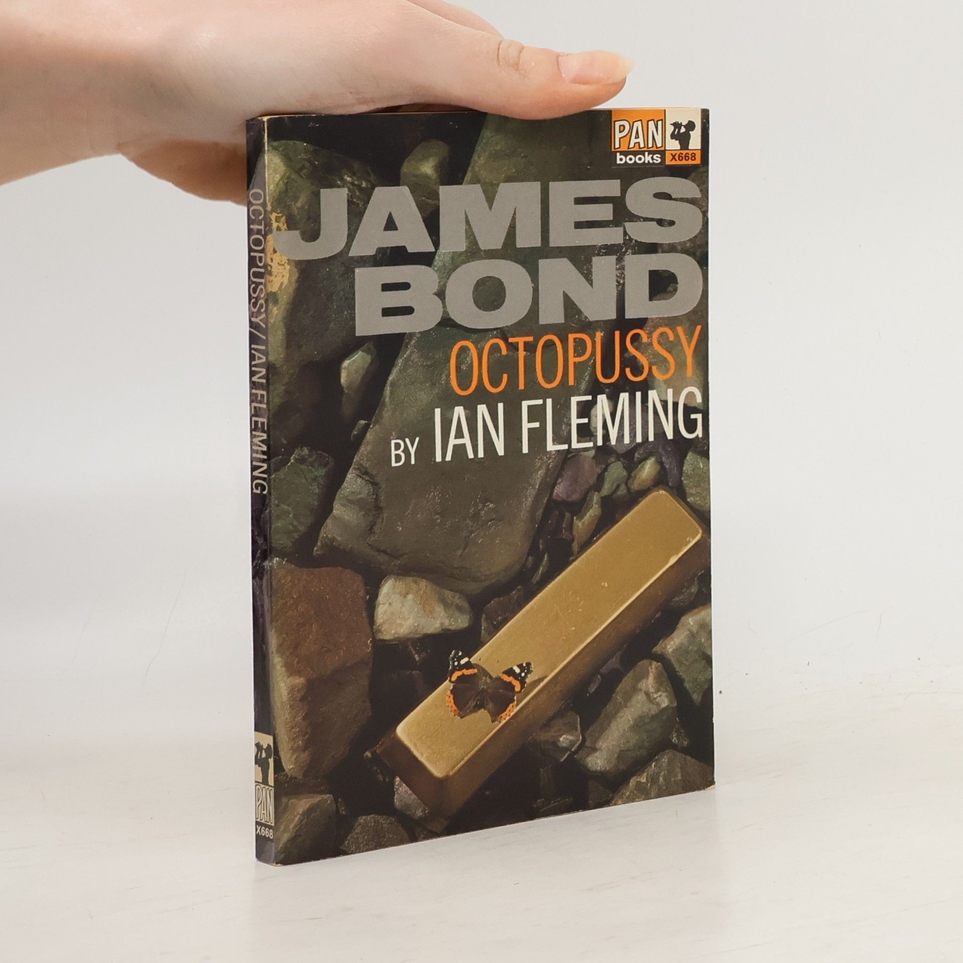 Ian Fleming Octopussy