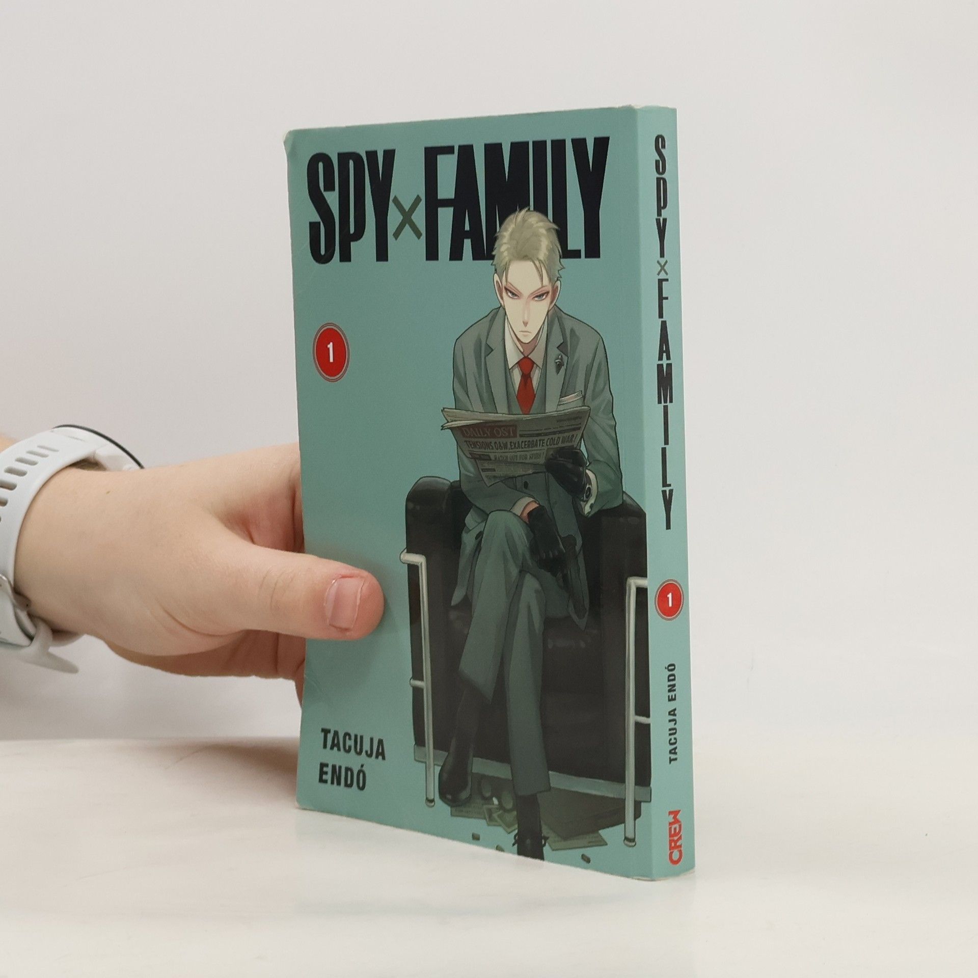 Tacuja Endó Spy x Family 1