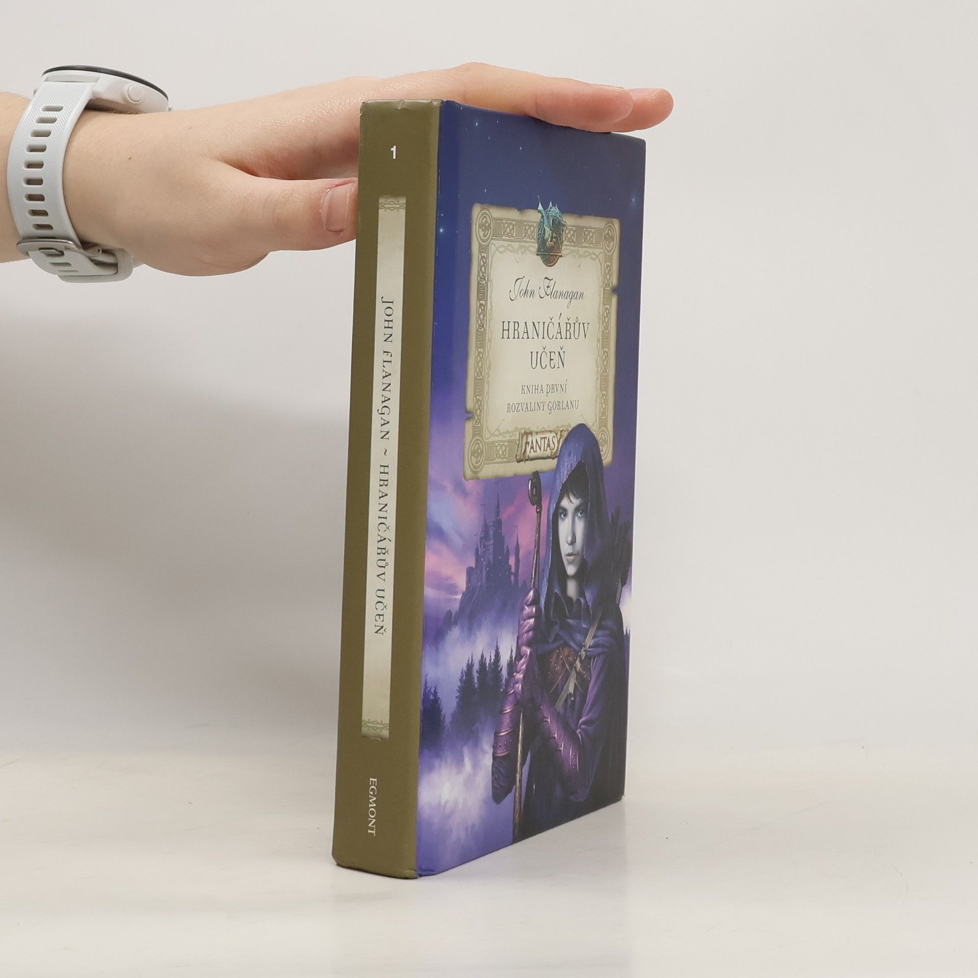 John Flanagan Hraničářův učeň. Rozvaliny Gorlanu