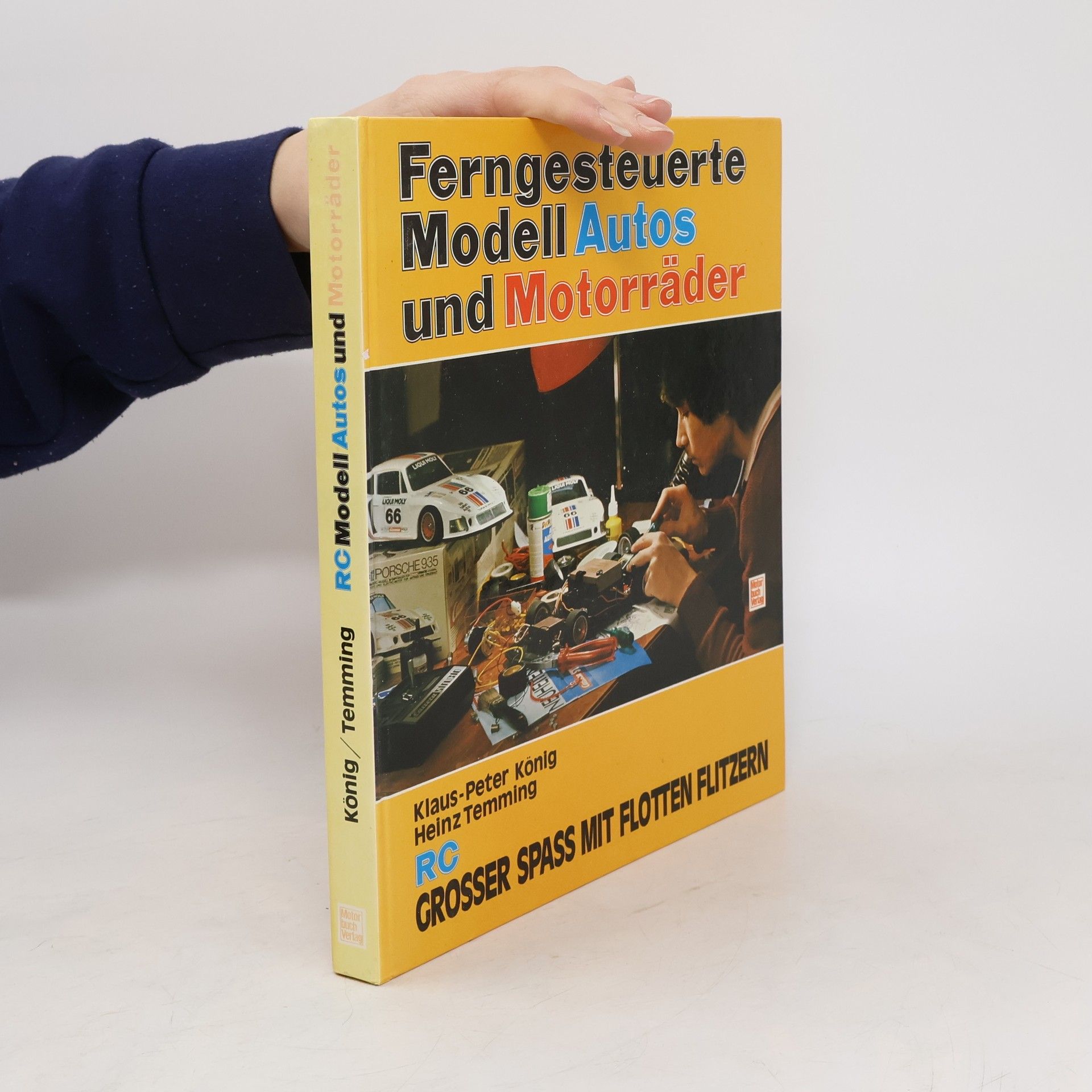 Ferngesteuerte Modellautos und -Motorräder