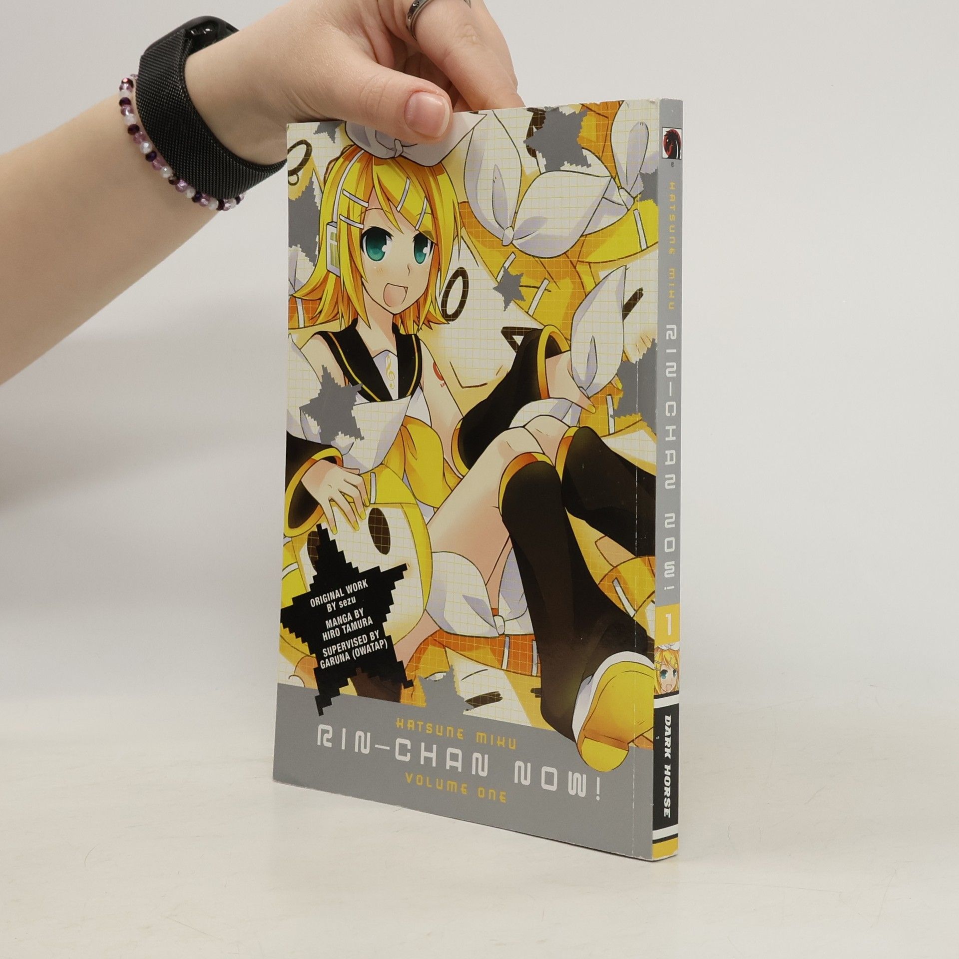 Ichijinsha Hatsune Miku: Rin-chan Now! Volume 1