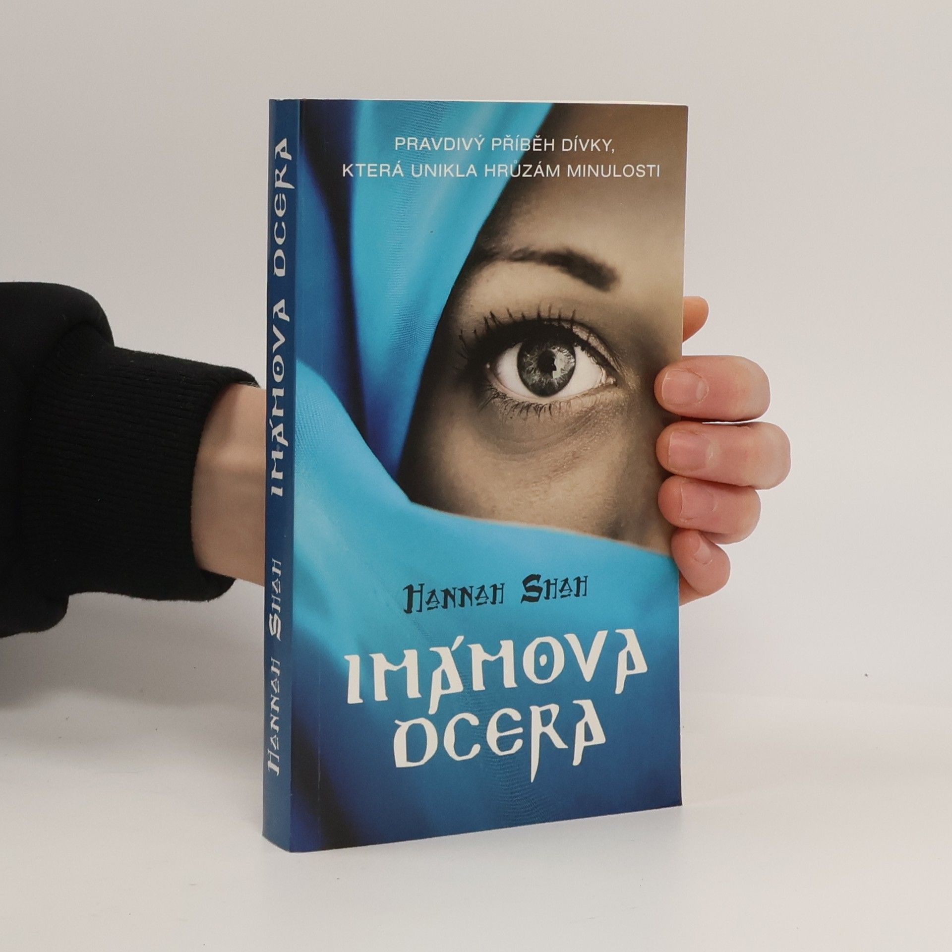 Hannah Shah Imámova dcera