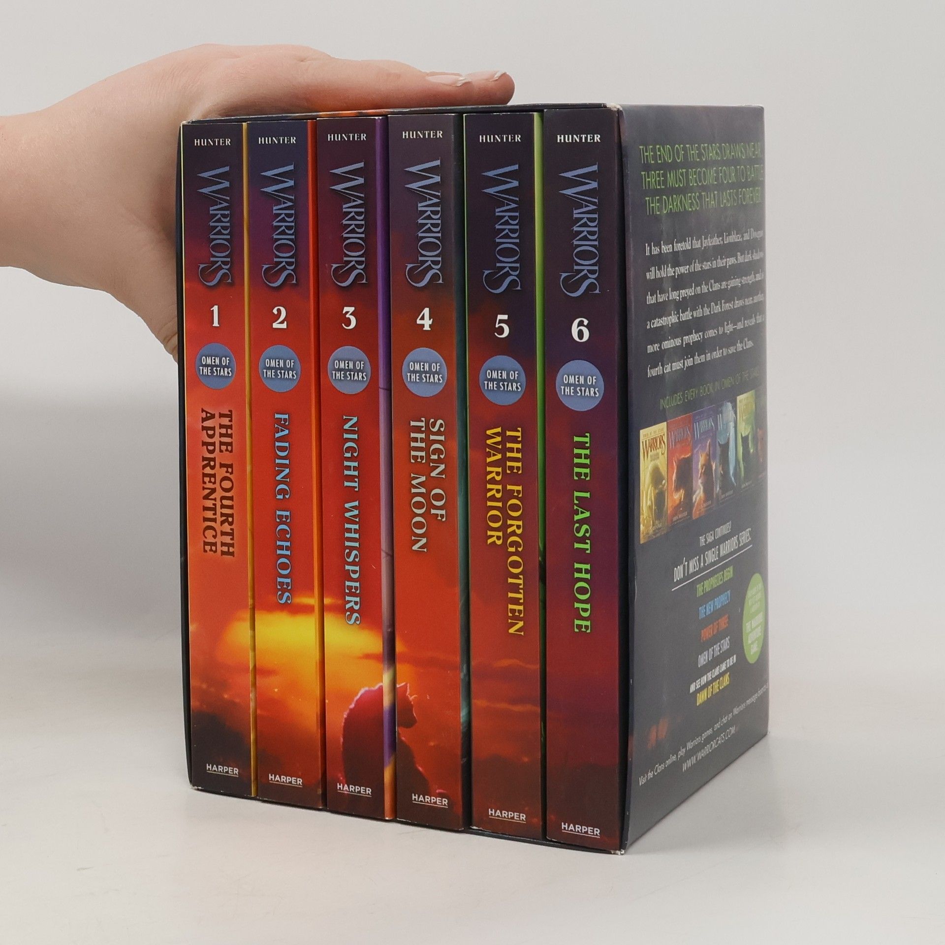 Warriors: Omen of the Stars Box Set: Volumes 1 to 6