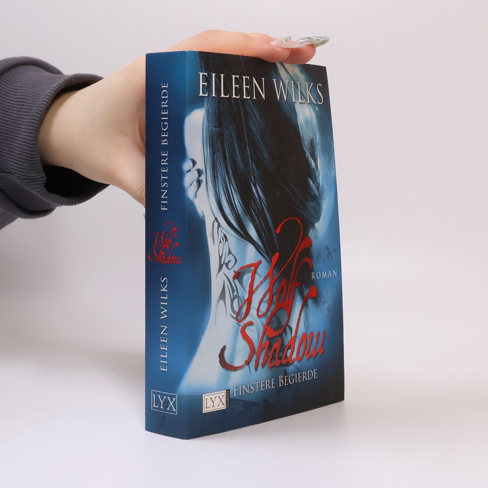 Eileen Wilks Wolf Shadow 4