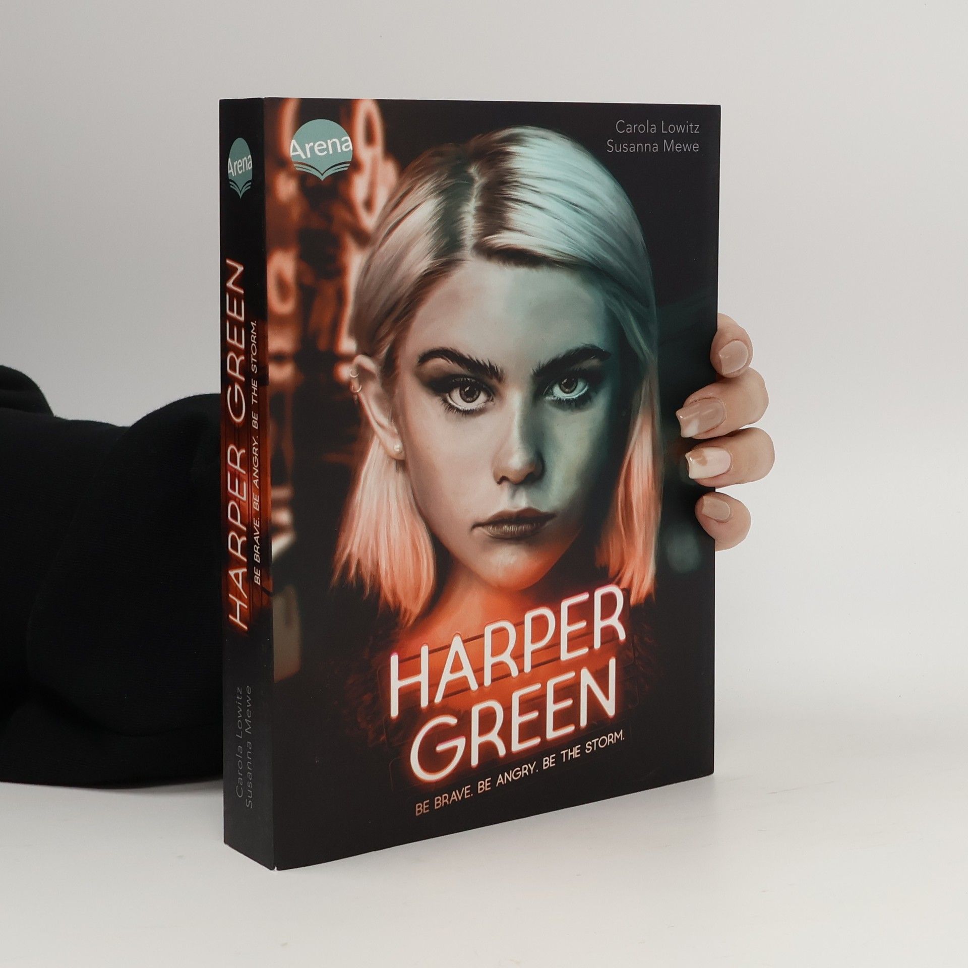 Carola Lowitz Harper Green