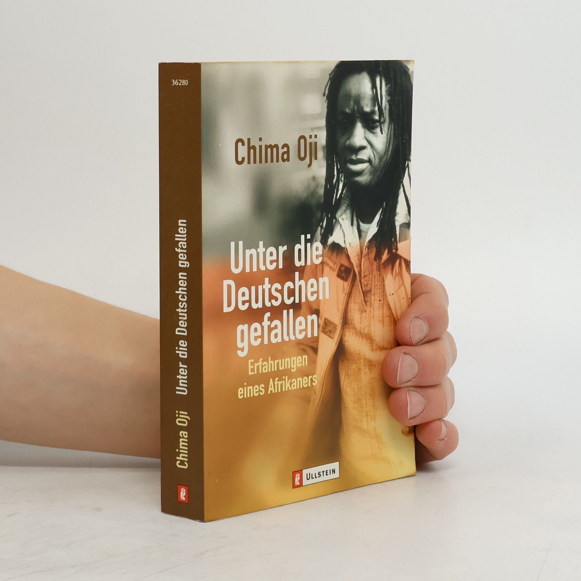 Chima Oji Unter die Deutschen gefallen