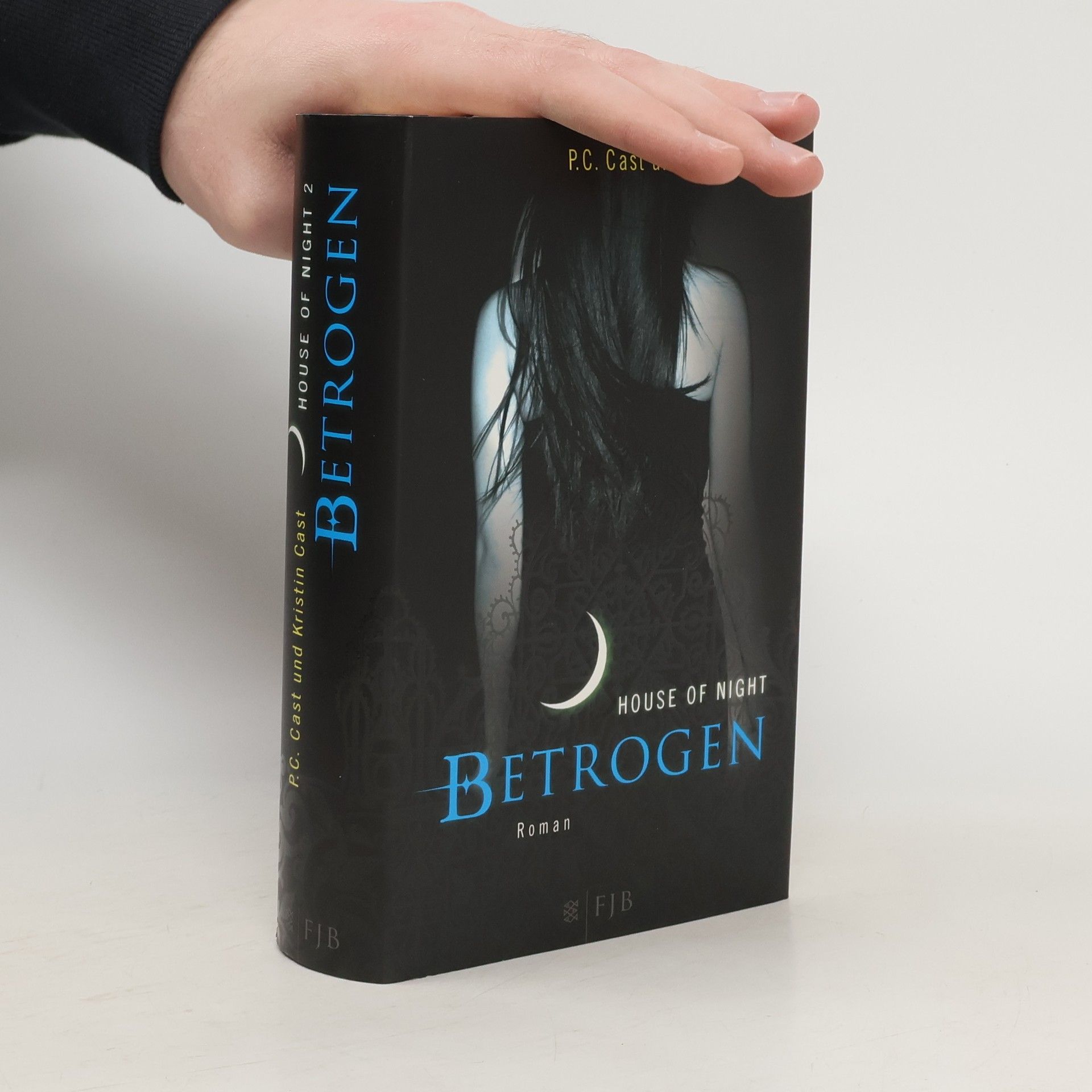 Phyllis Christine Cast House of Night 2. Betrogen