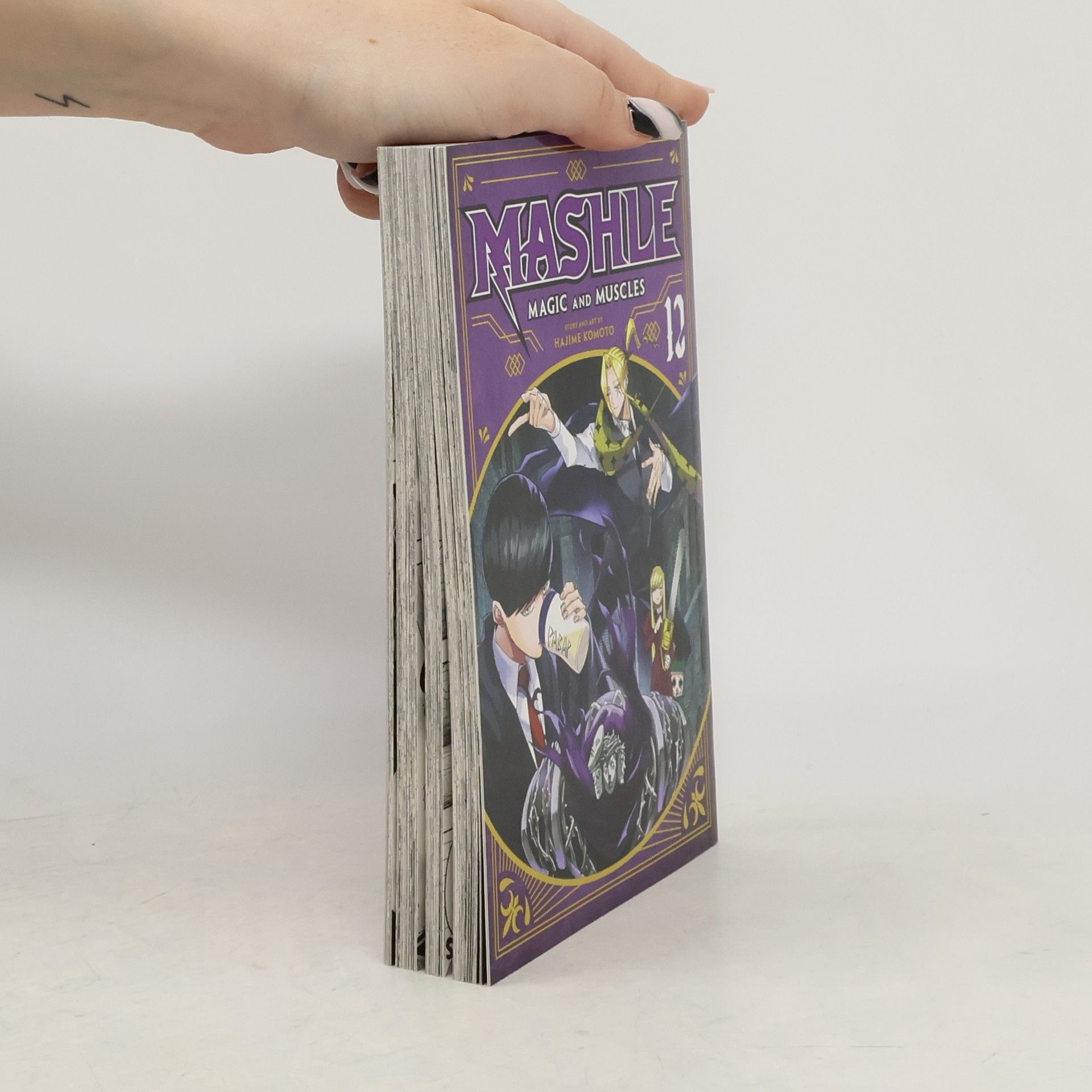 Hajime Komoto Mashle: Magic and Muscles 12