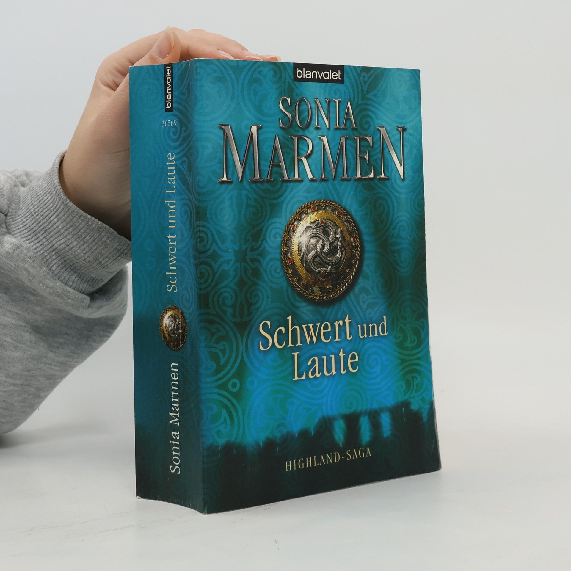 Sonia Marmen Schwert und Laute