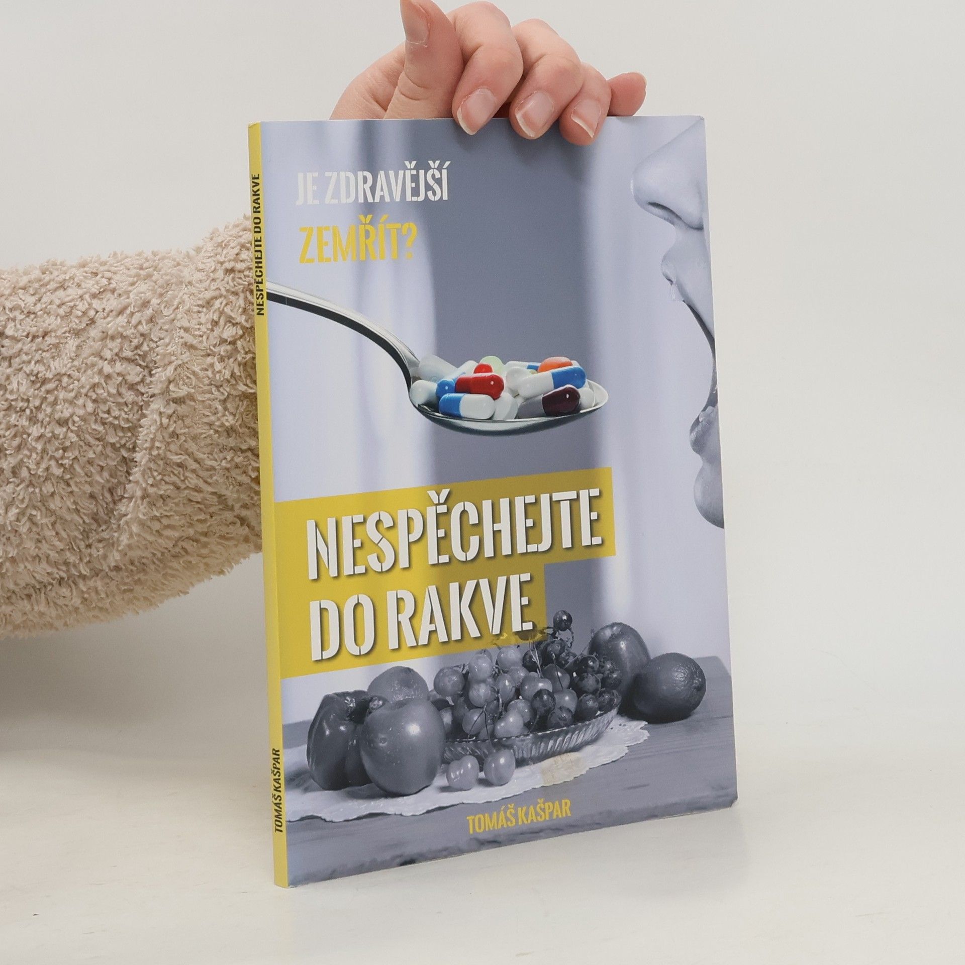 Tomáš Kašpar Nespěchejte do rakve