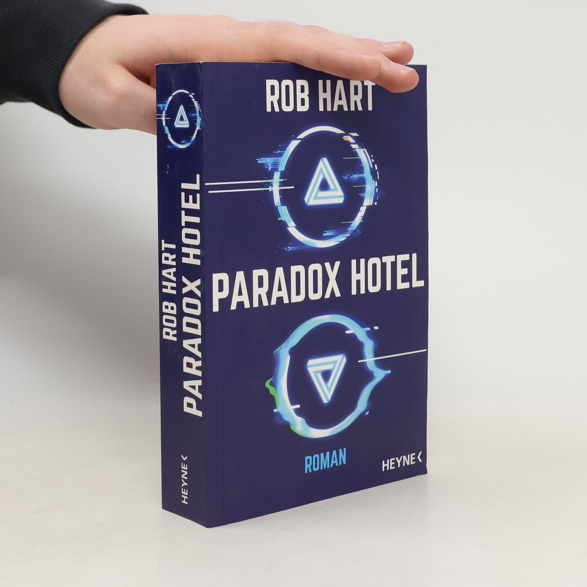 Paradox Hotel