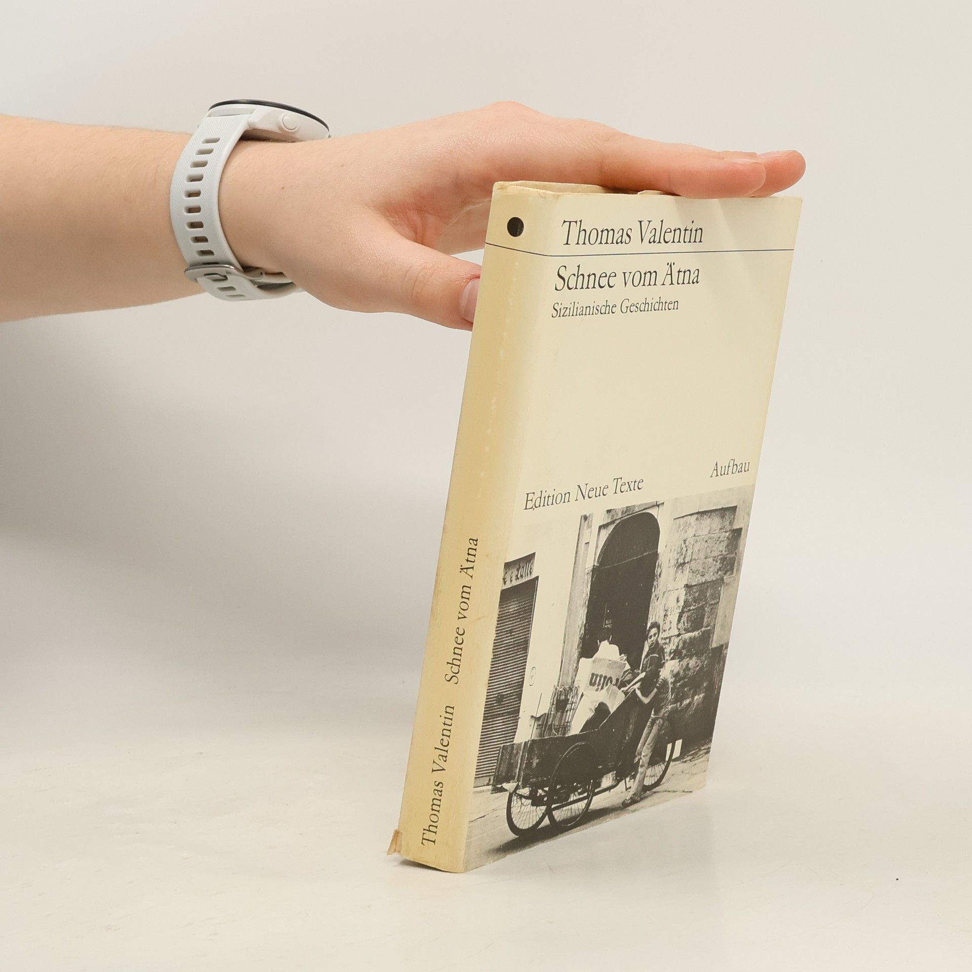 Thomas Valentin Schnee vom Ätna