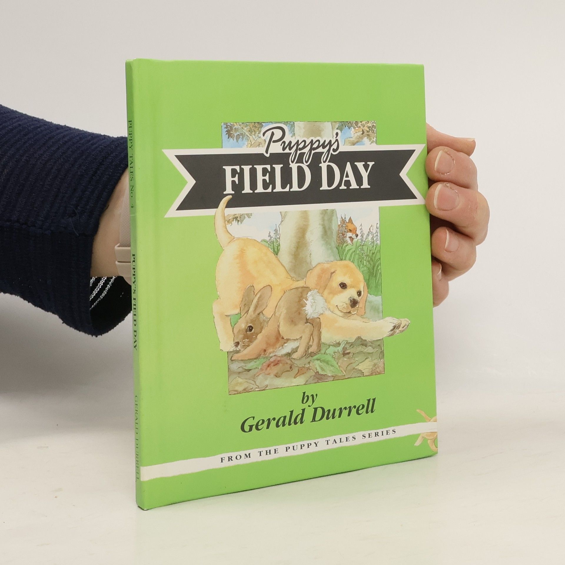 Gerald Malcolm Durrell Puppy's Field Day