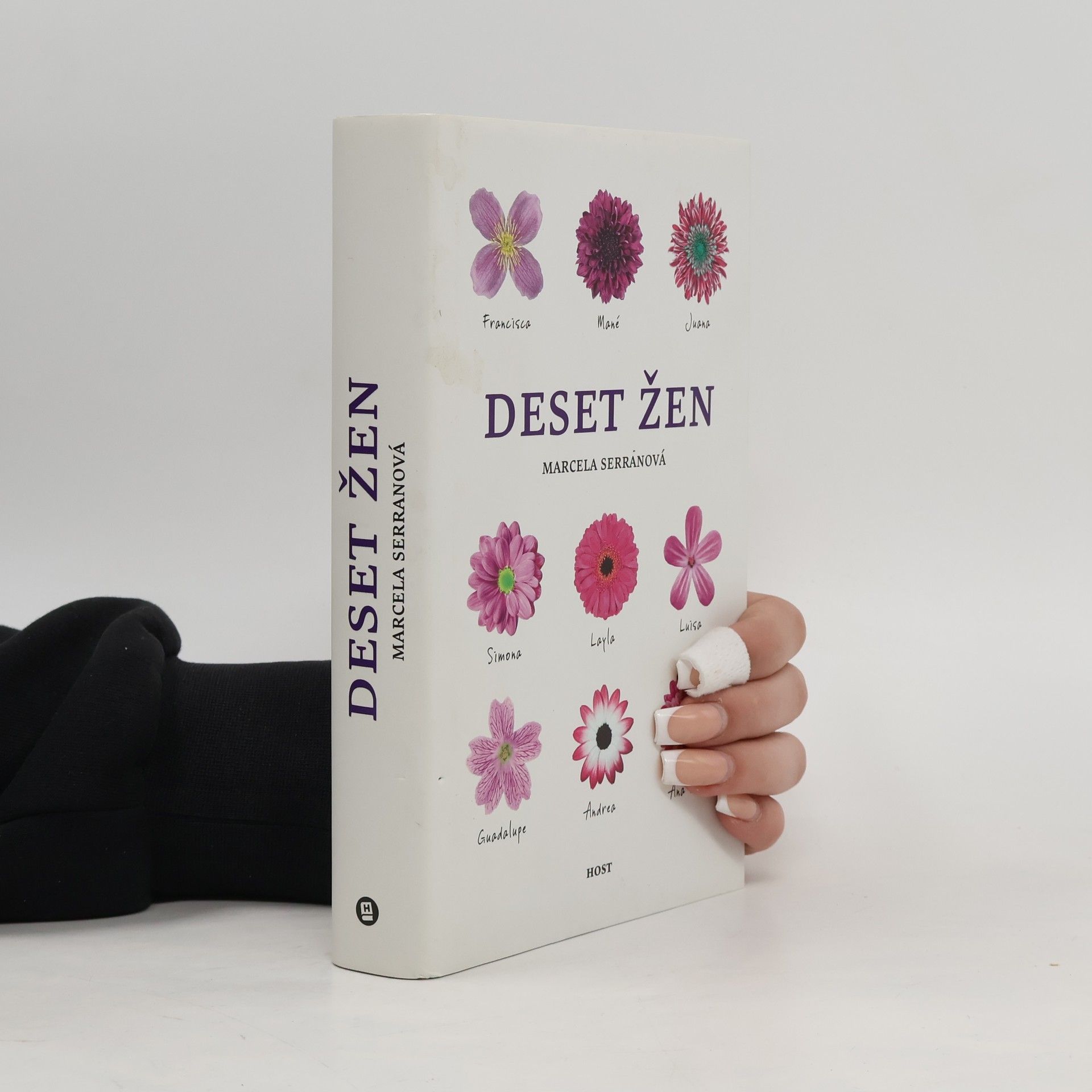 Marcela Serrano Deset žen