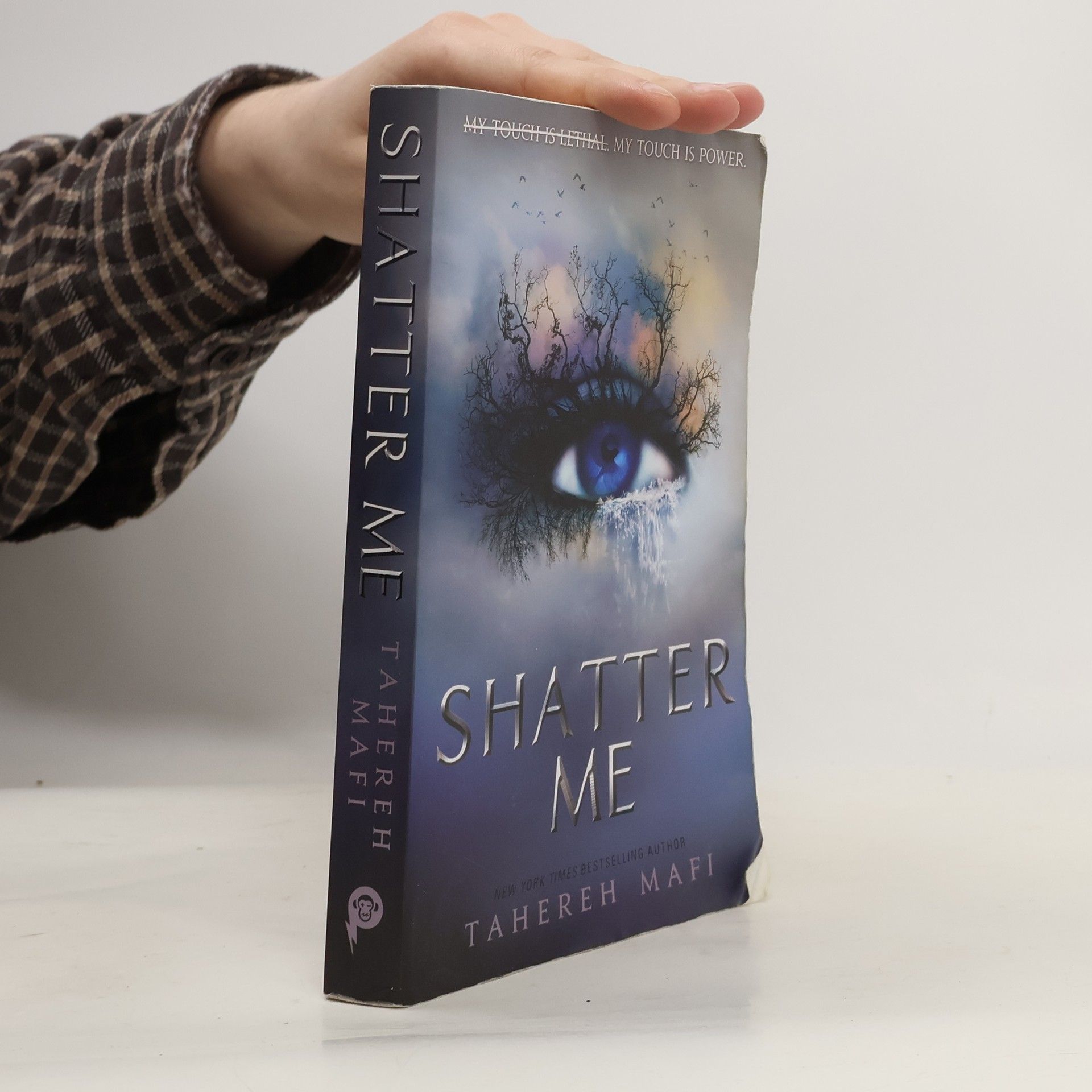 Tahereh Mafi Shatter Me