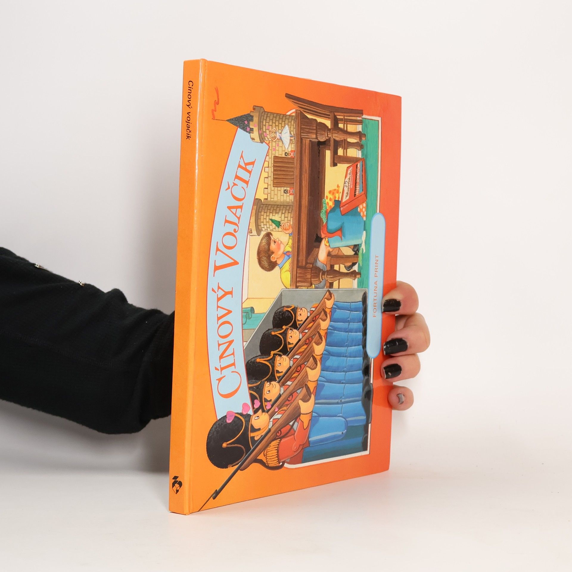 Autorenkollektiv Cínový vojačik