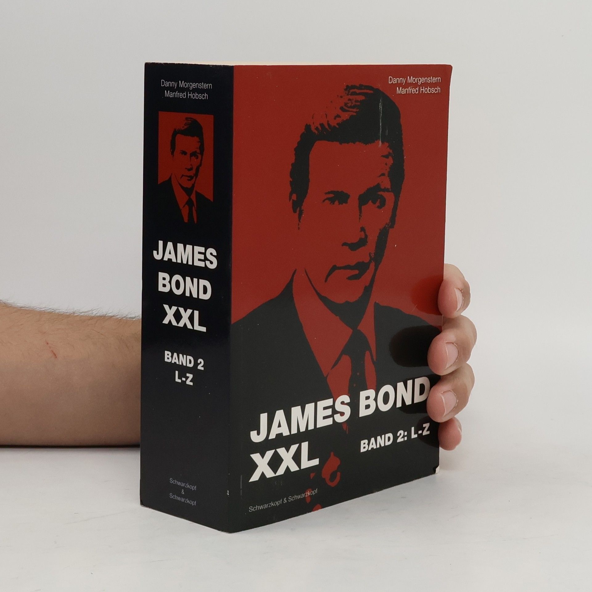 James Bond XXL