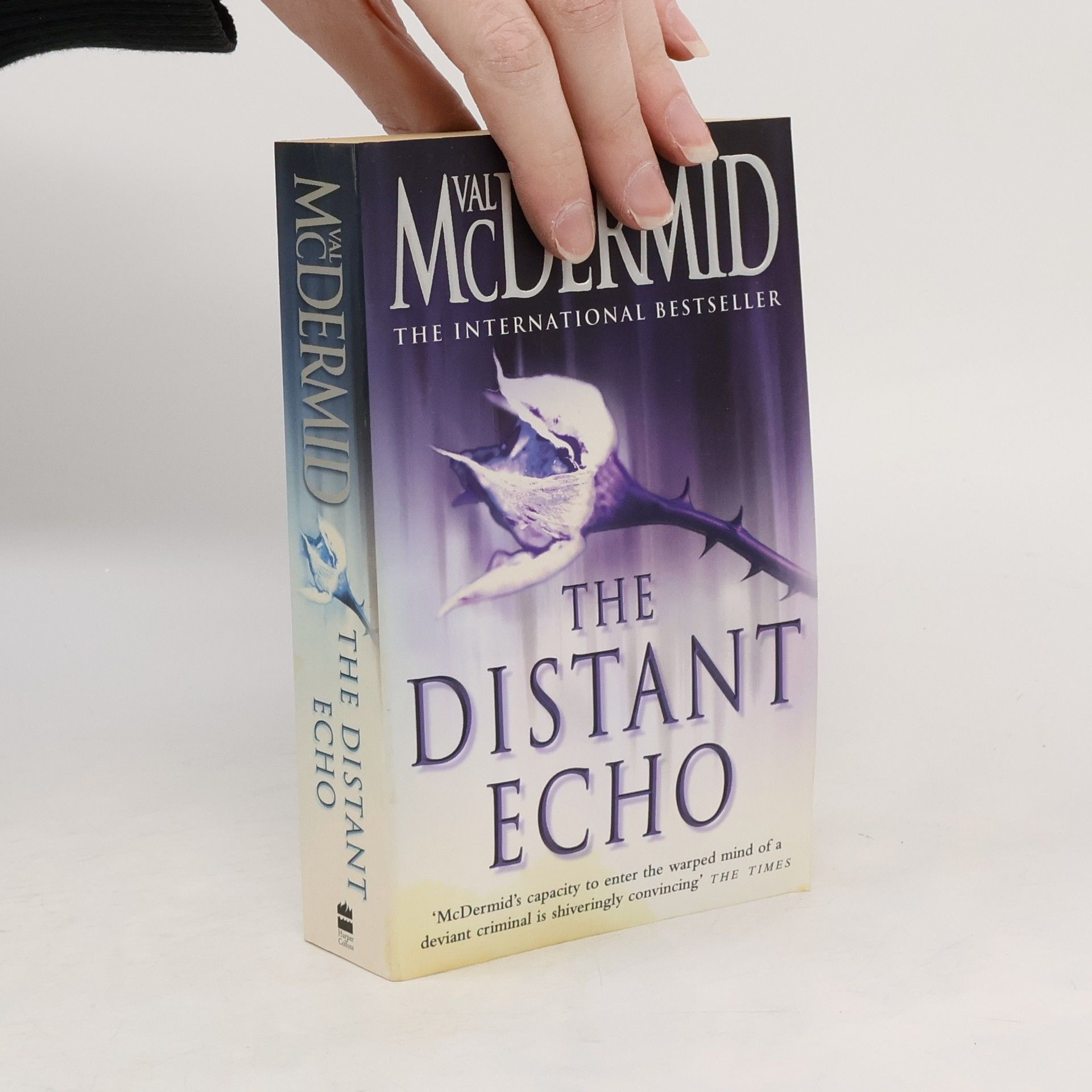 Val McDermid The Distant Echo