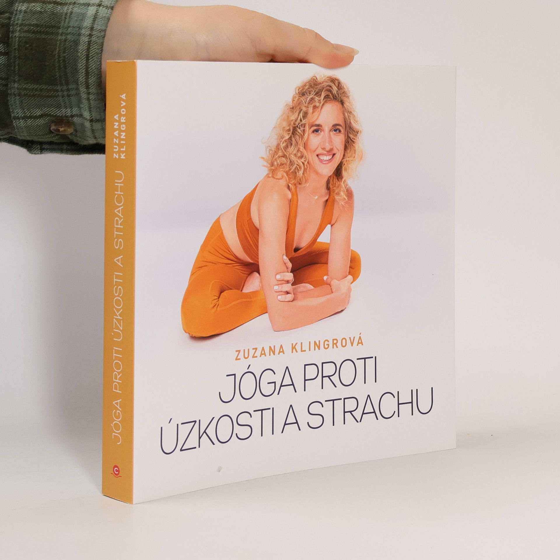 Zuzka Klingrová Jóga proti úzkosti a strachu