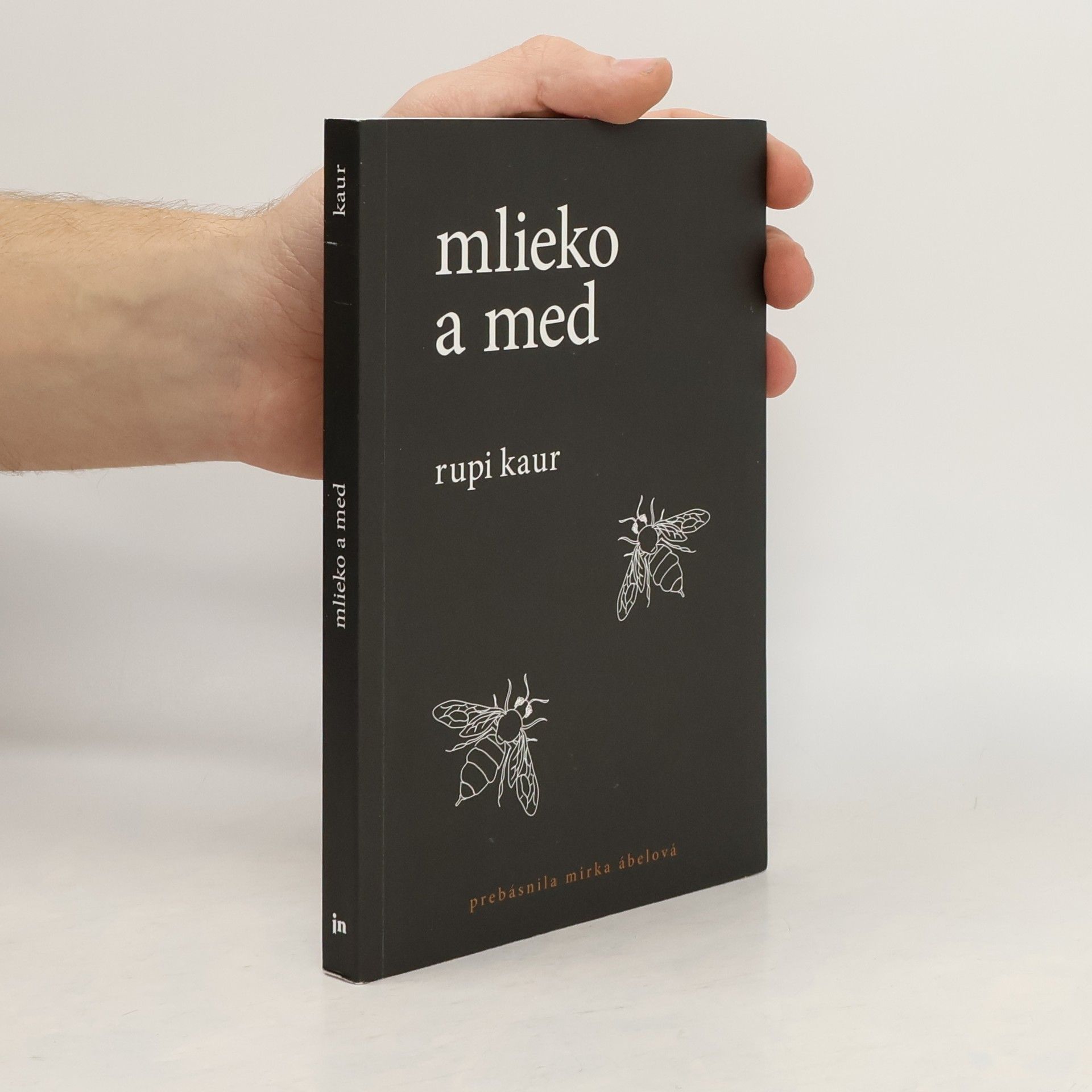 Rupi Kaur Mlieko a med