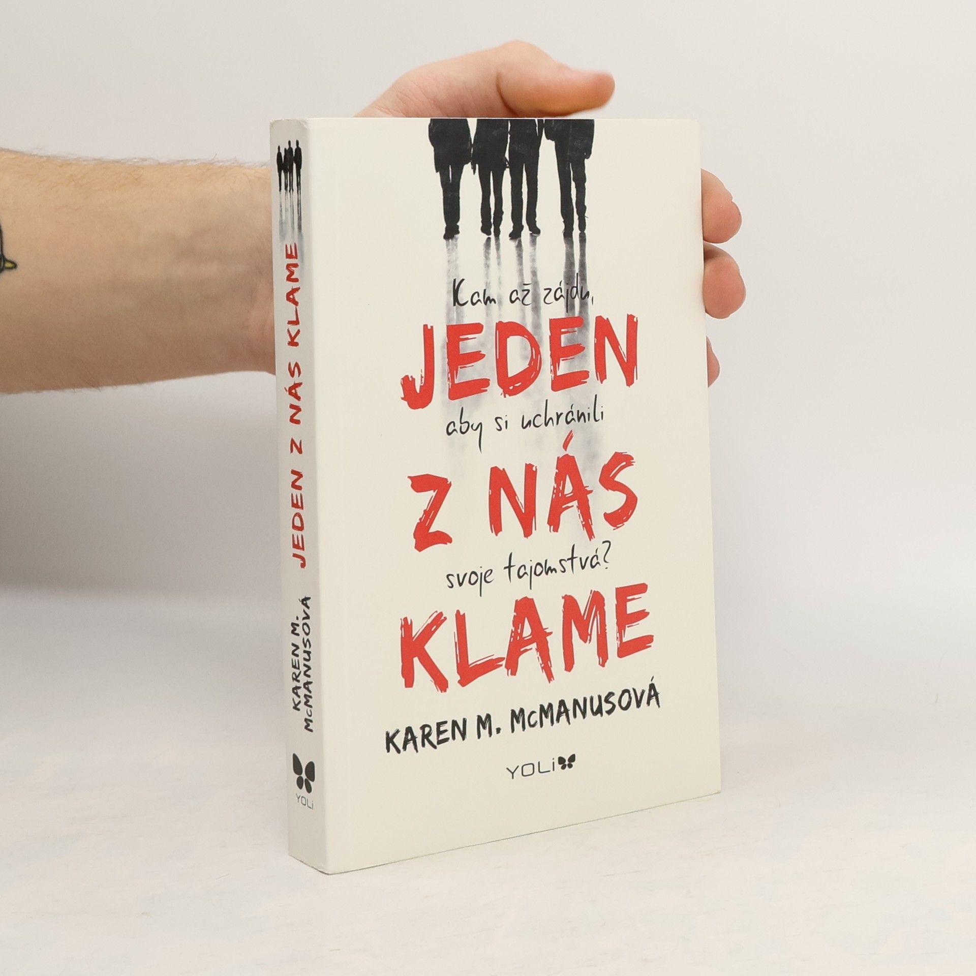 Karen M. McManus Jeden z nás klame