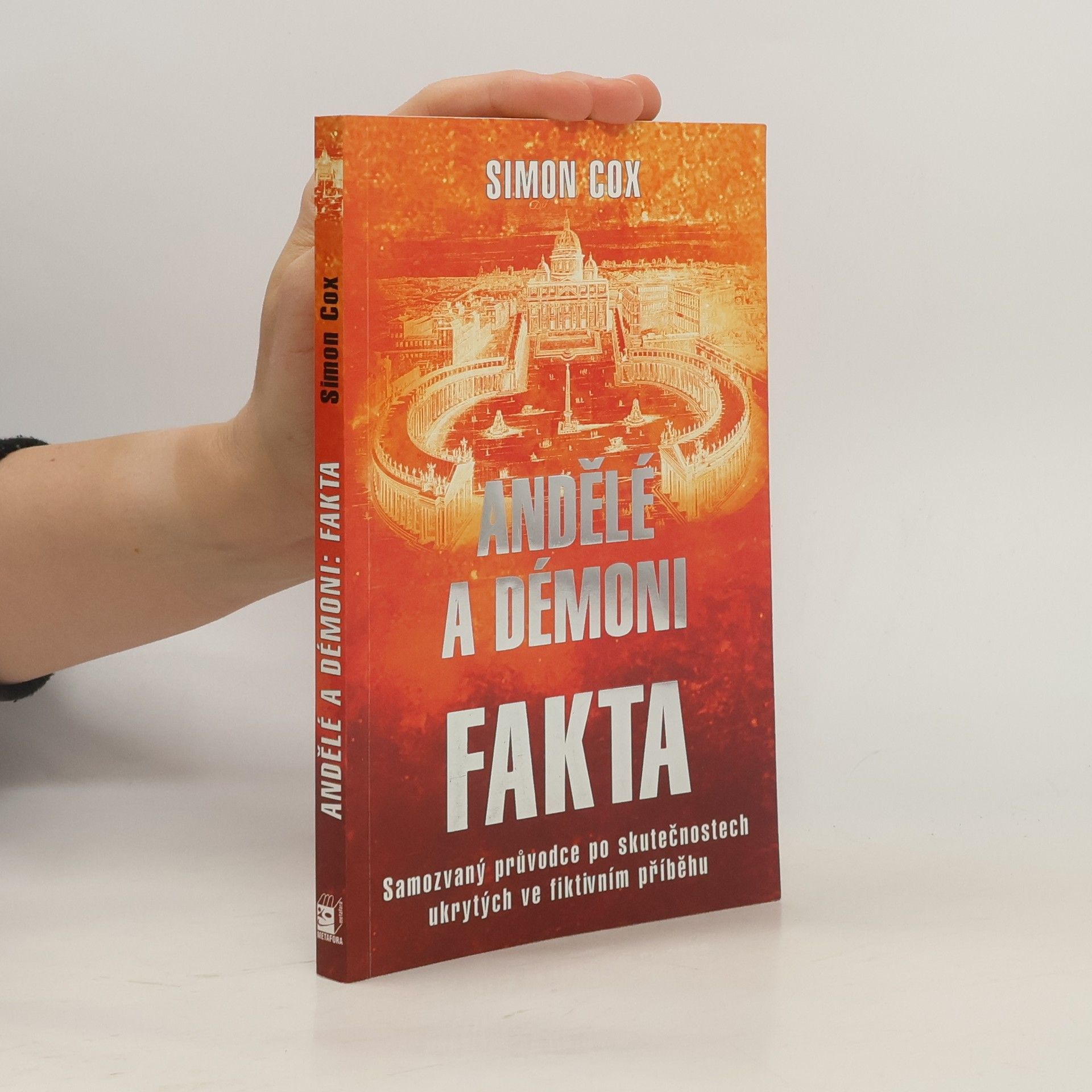 Simon Cox Andělé a démoni : fakta