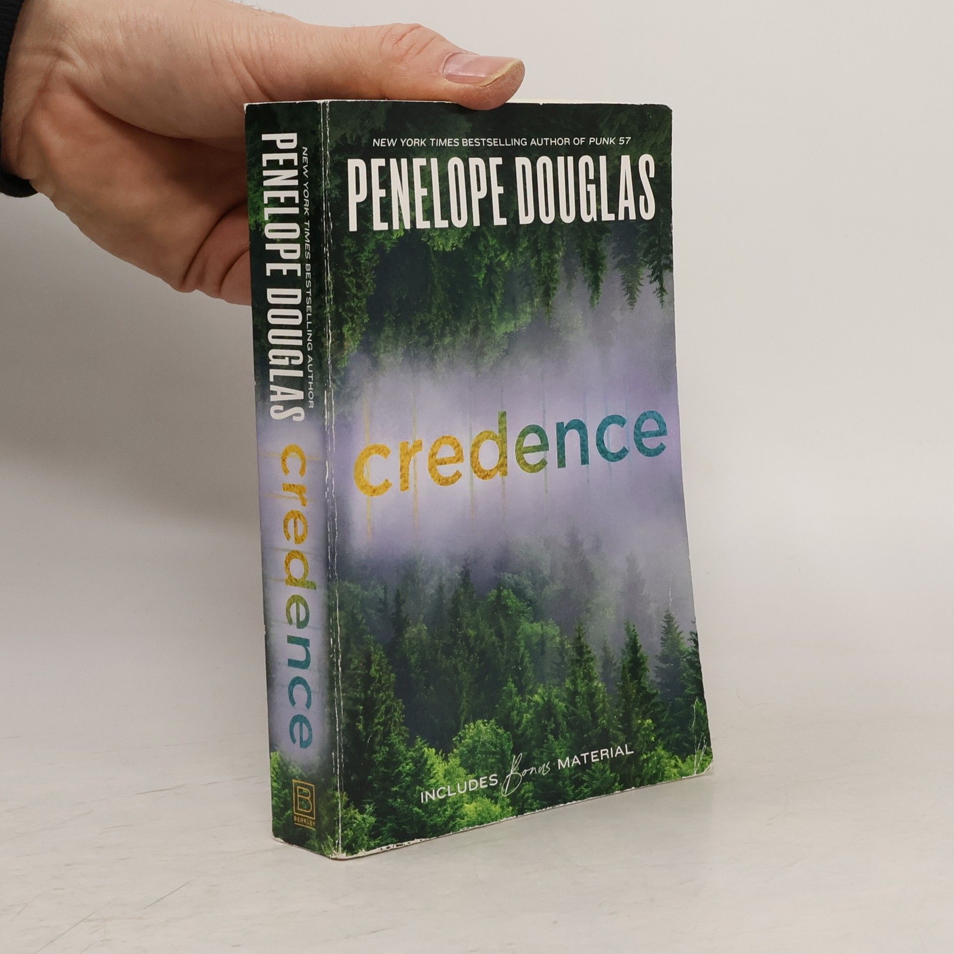 Penelope Douglas Credence