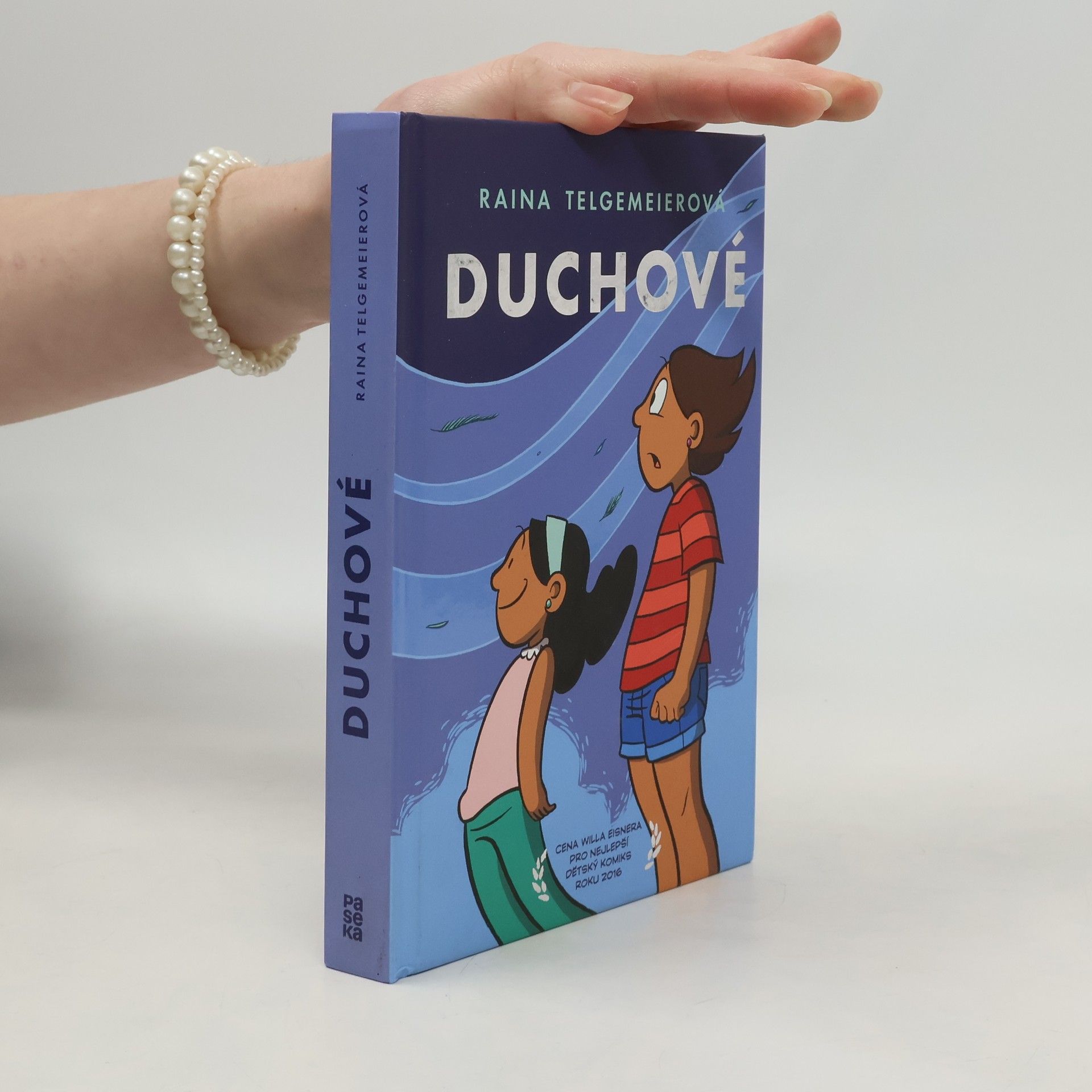Raina Telgemeier Duchové