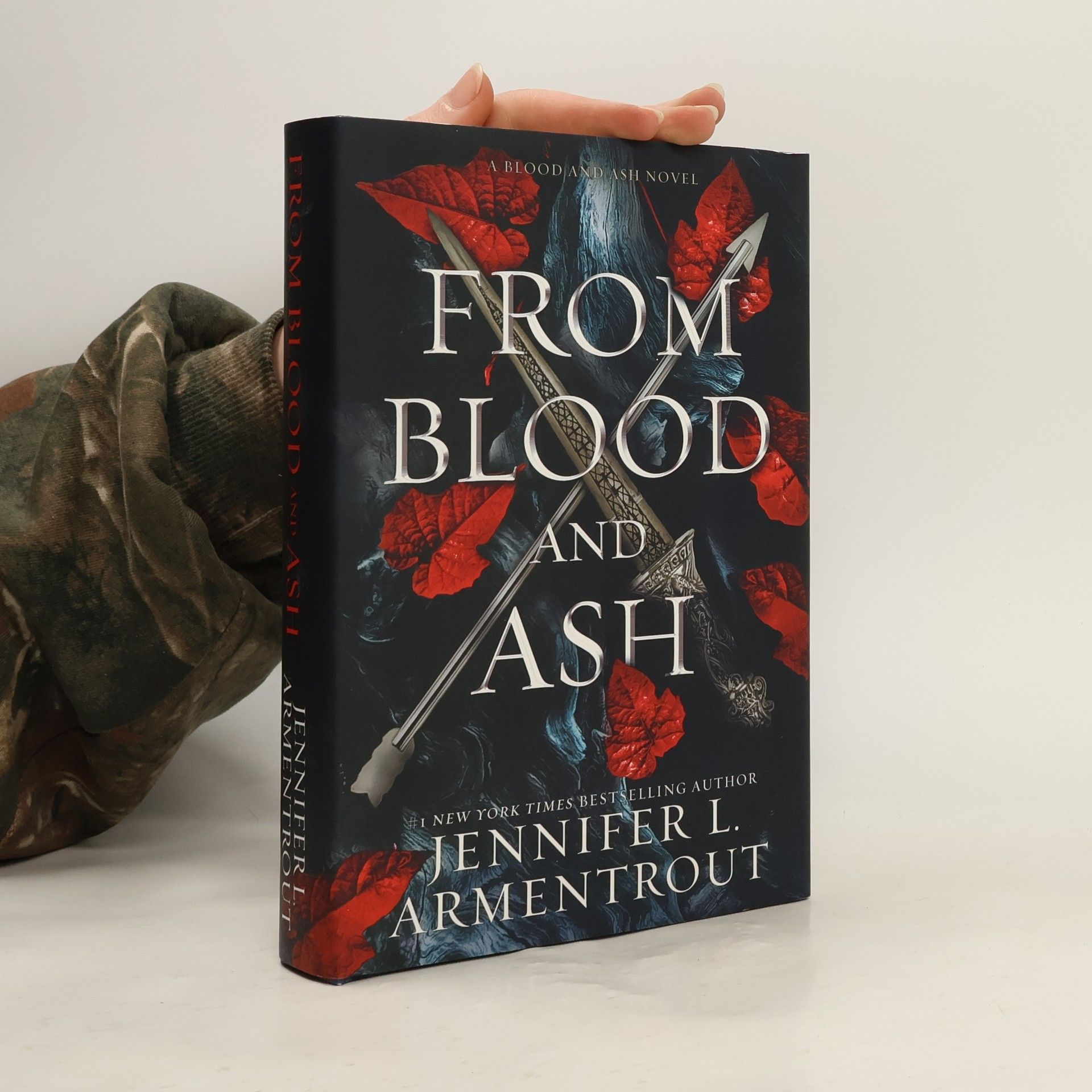 Jennifer Armentrout From Blood and Ash