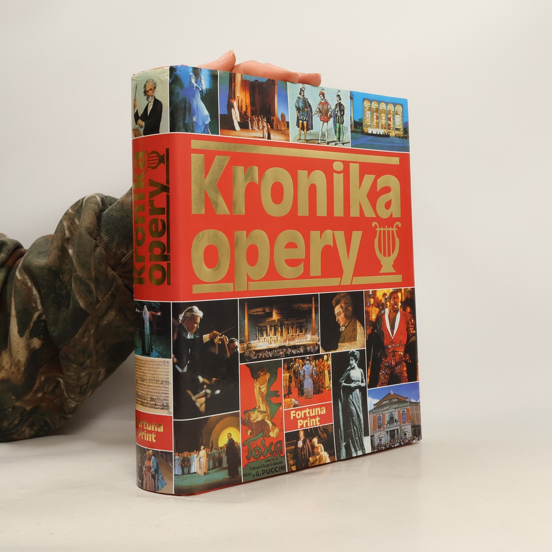 Dieter Zöchling Kronika opery