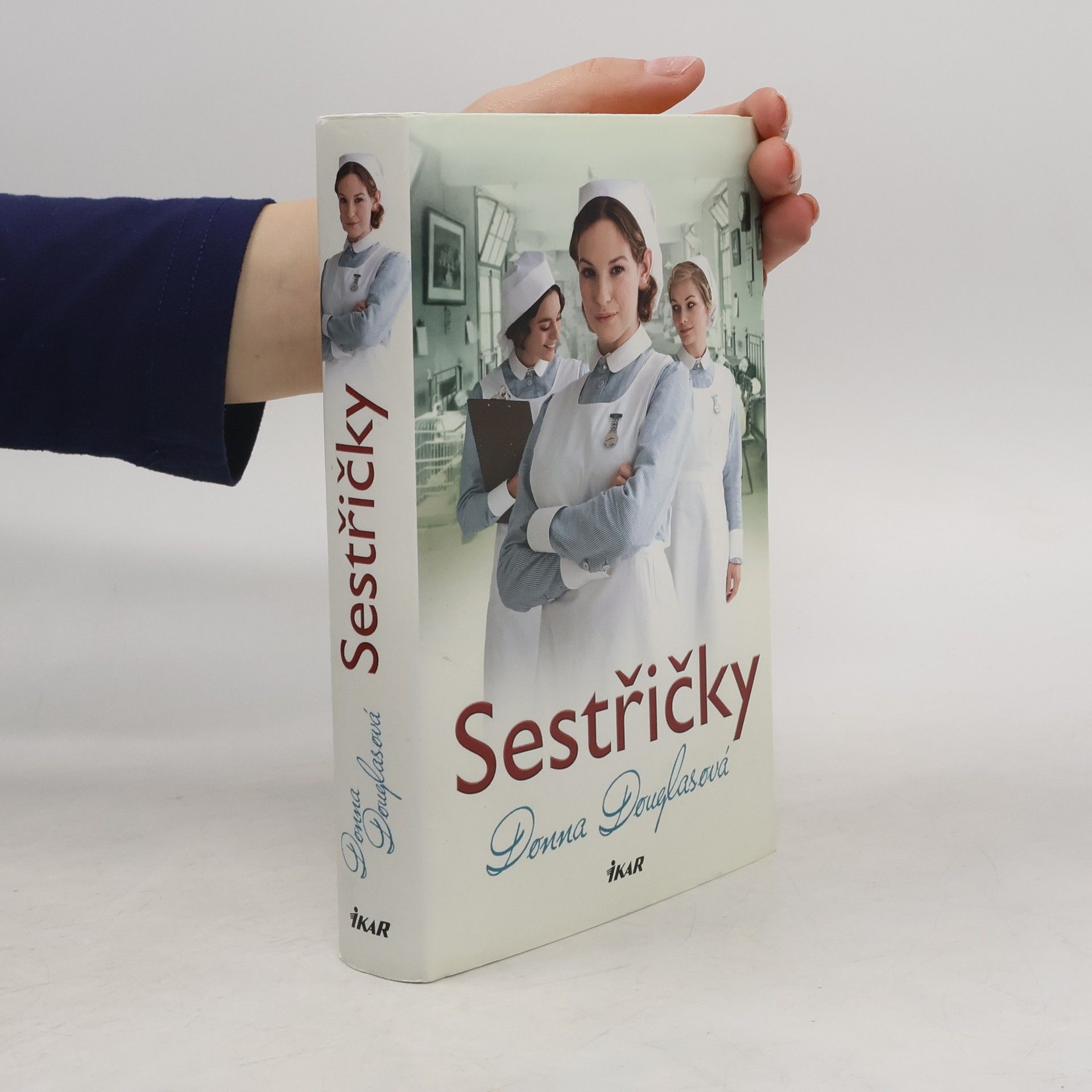Donna Douglas Sestřičky