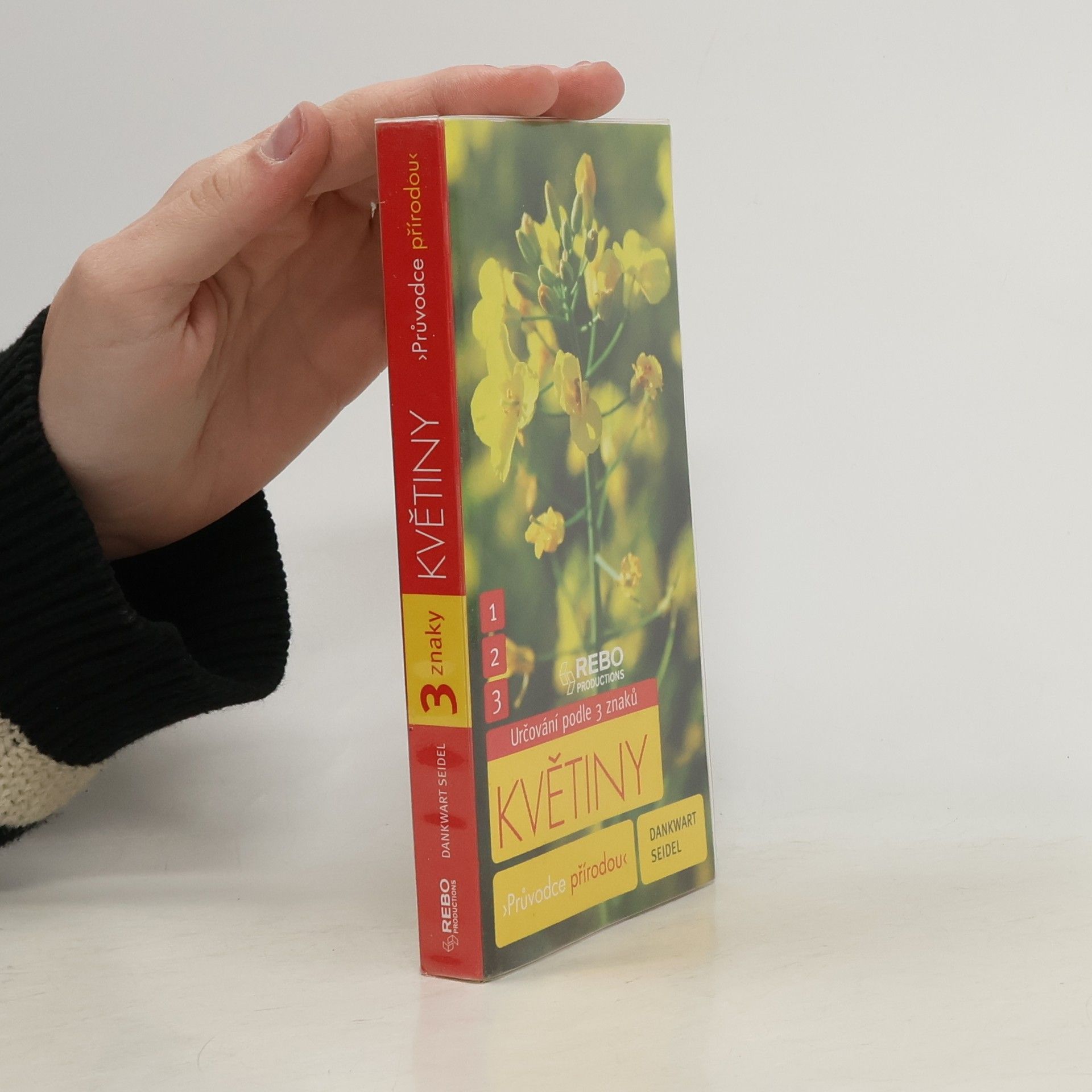 Květiny, určování podle 3 znaků