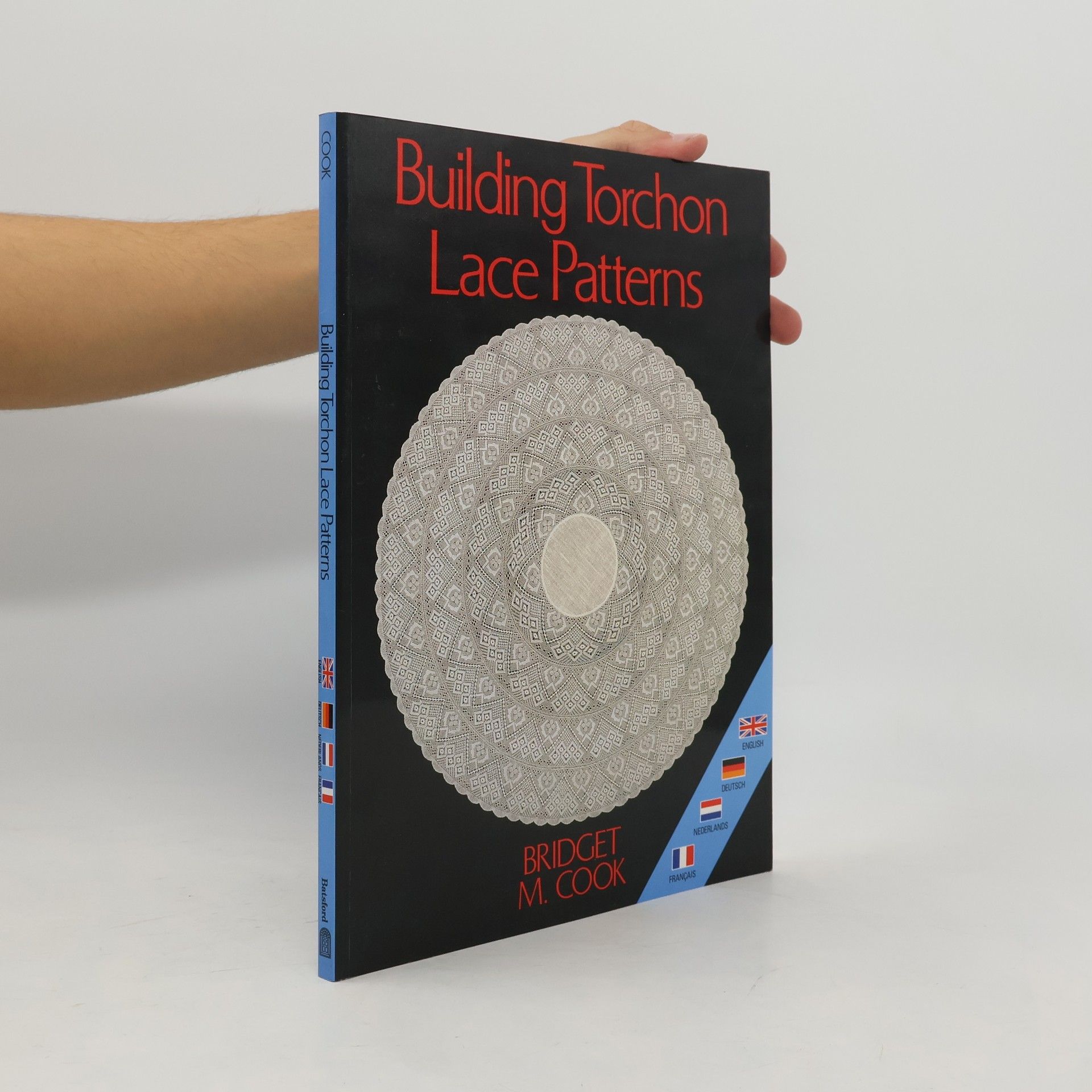 Bridget M. Cook Building Torchon Lace Patterns