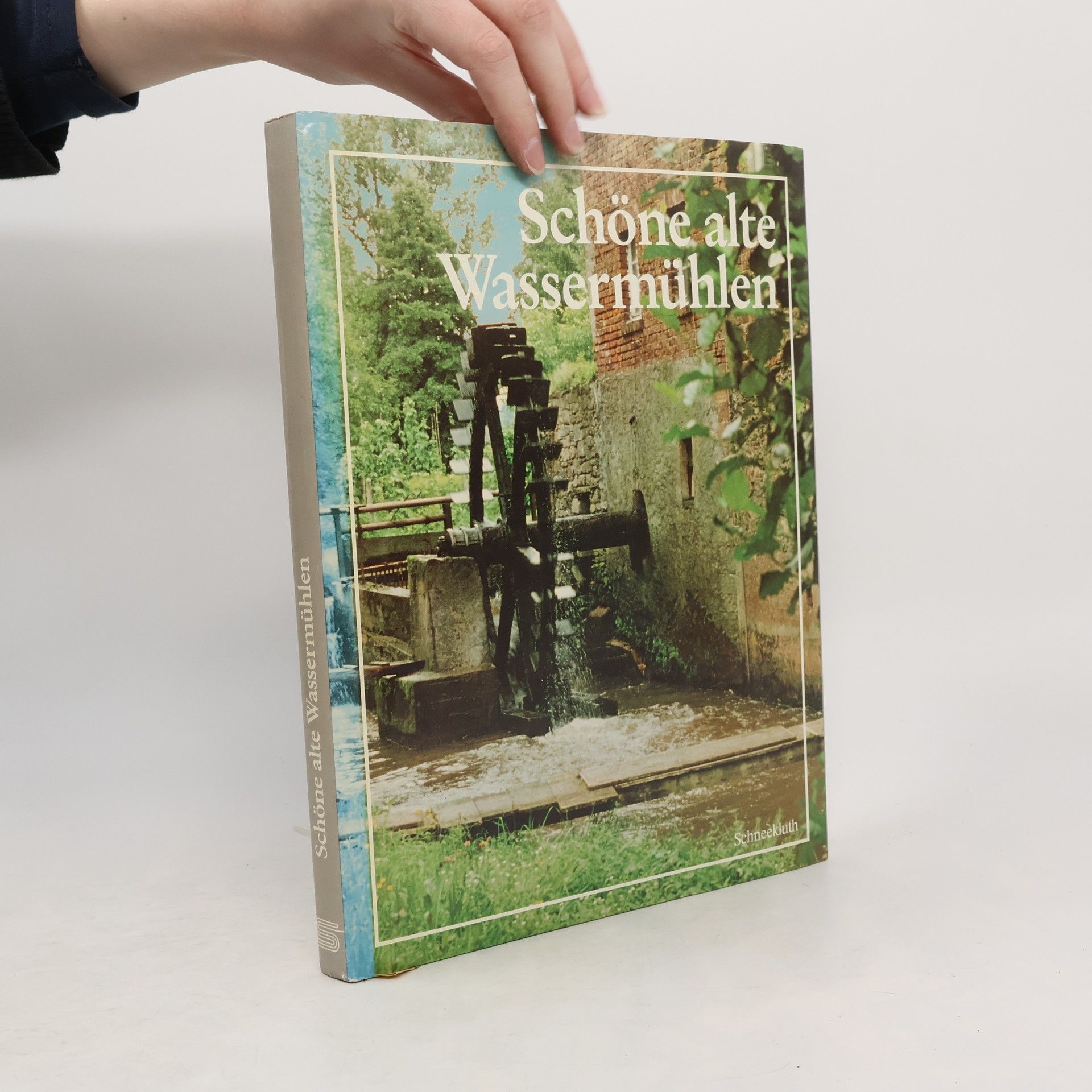 Schöne alte Wassermühlen