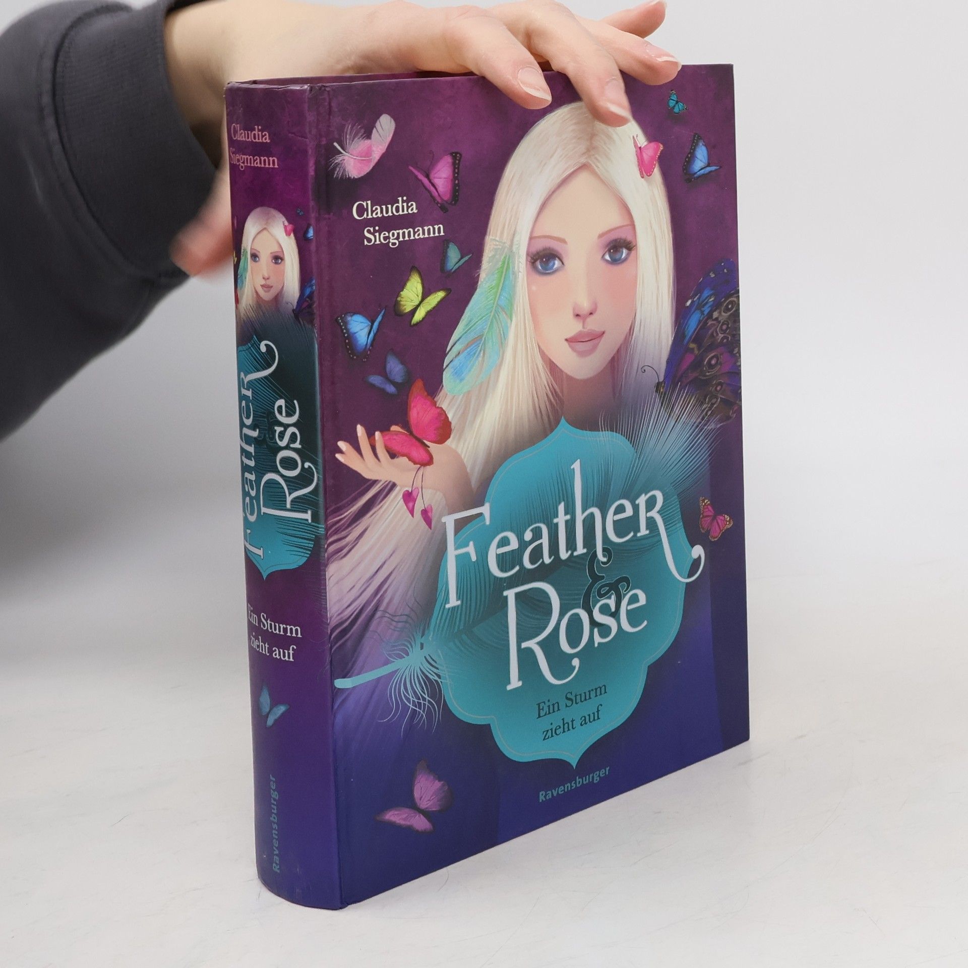 Claudia Siegmann Feather & Rose. Ein Sturm zieht auf